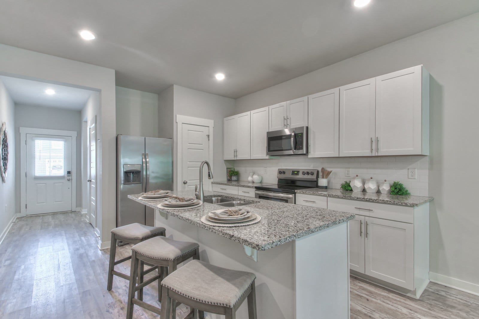 4218 Aragorn Way, Murfreesboro, TN 37128 4218 Aragorn Way, Murfreesboro, TN 37128