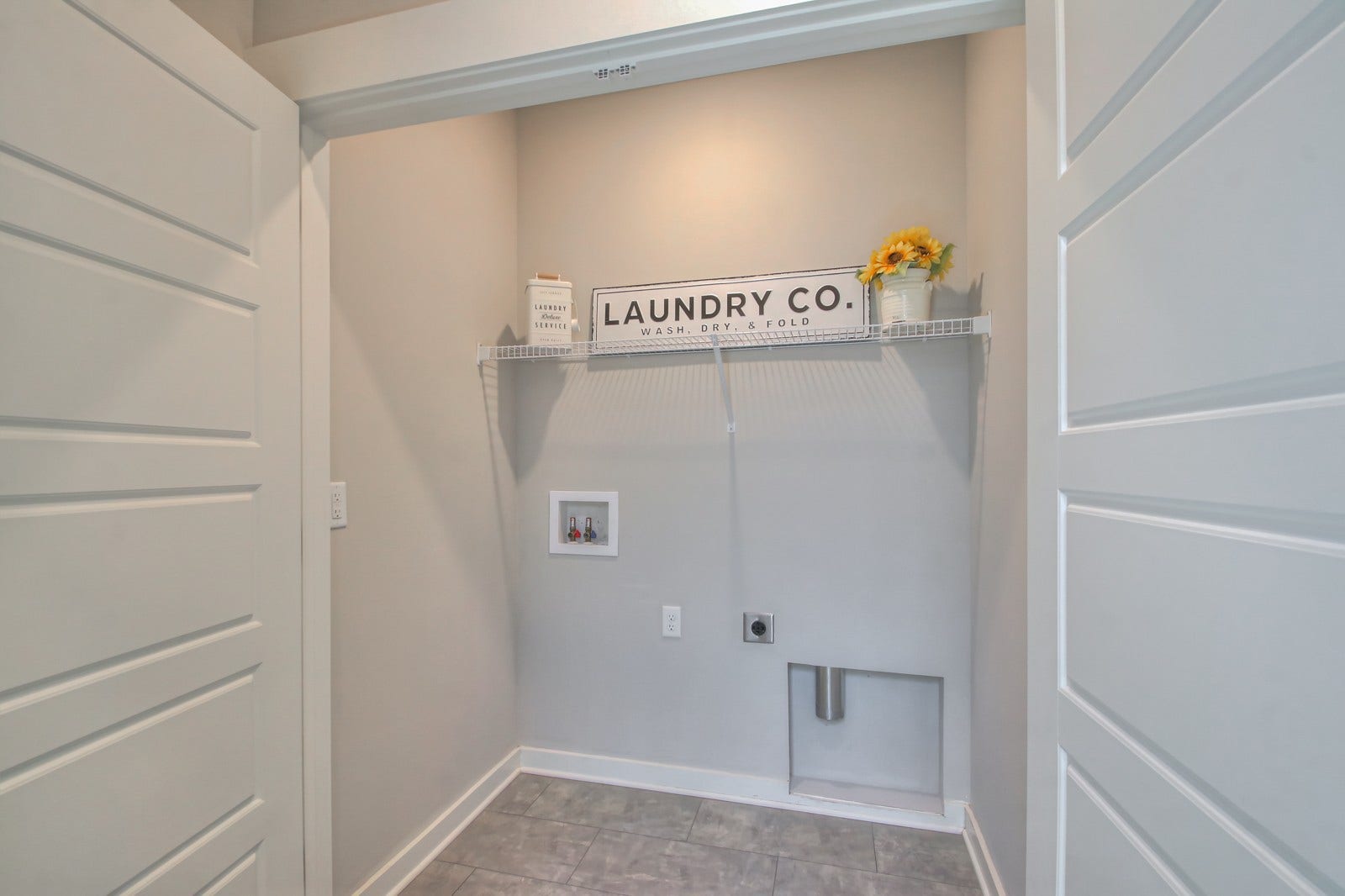 4218 Aragorn Way, Murfreesboro, TN 37128 4218 Aragorn Way, Murfreesboro, TN 37128