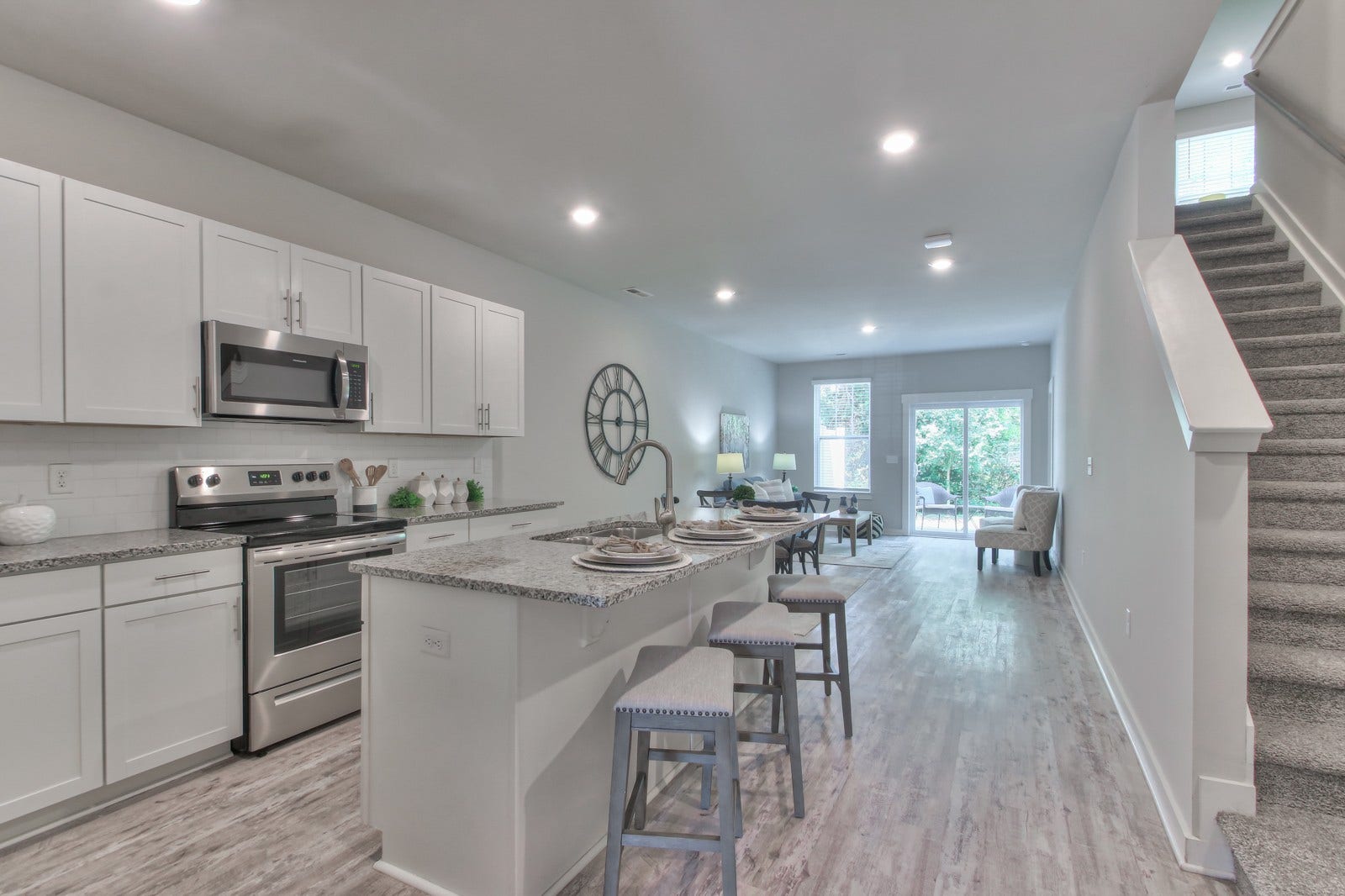 4218 Aragorn Way, Murfreesboro, TN 37128 4218 Aragorn Way, Murfreesboro, TN 37128