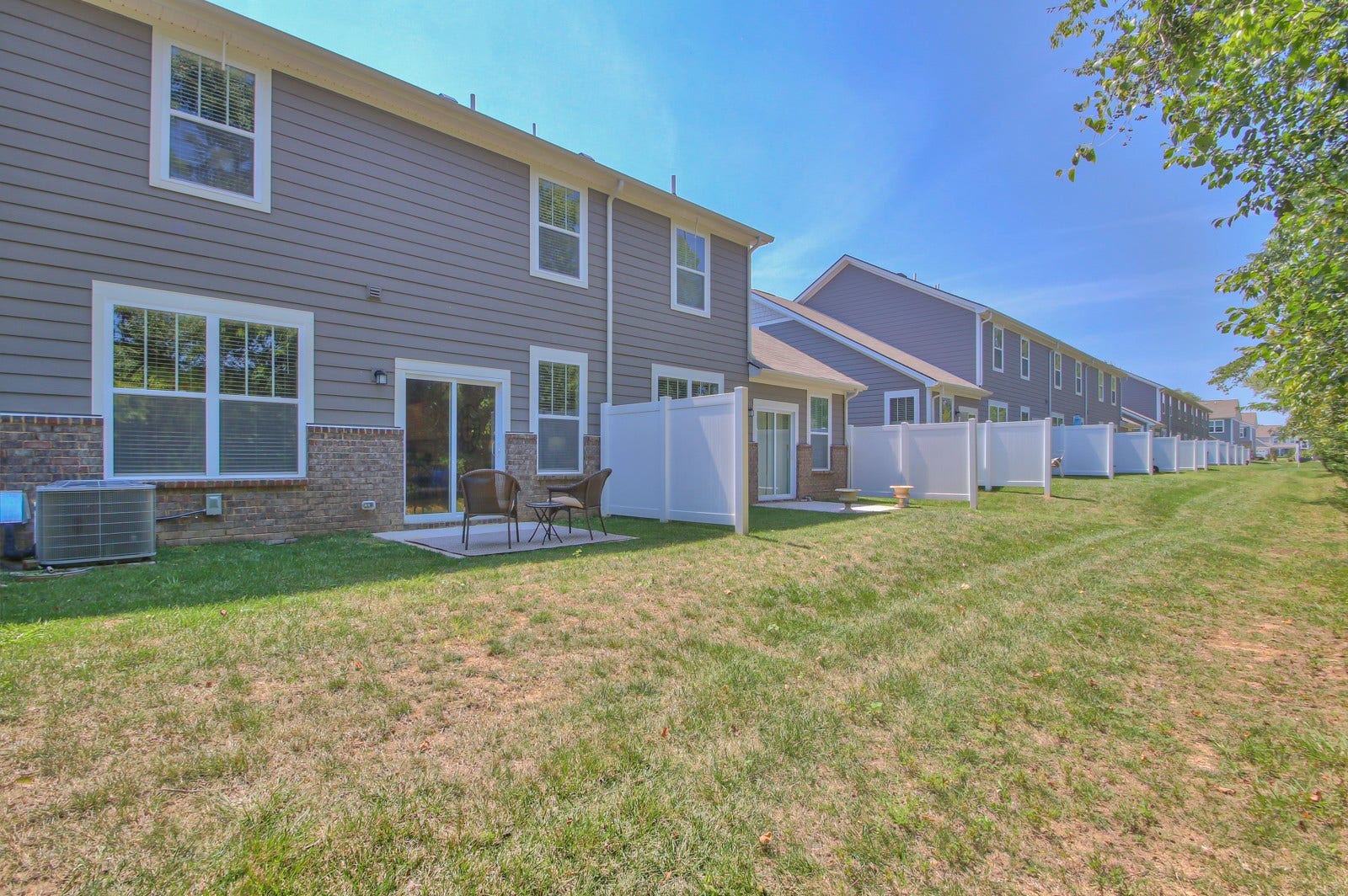 4218 Aragorn Way, Murfreesboro, TN 37128 4218 Aragorn Way, Murfreesboro, TN 37128