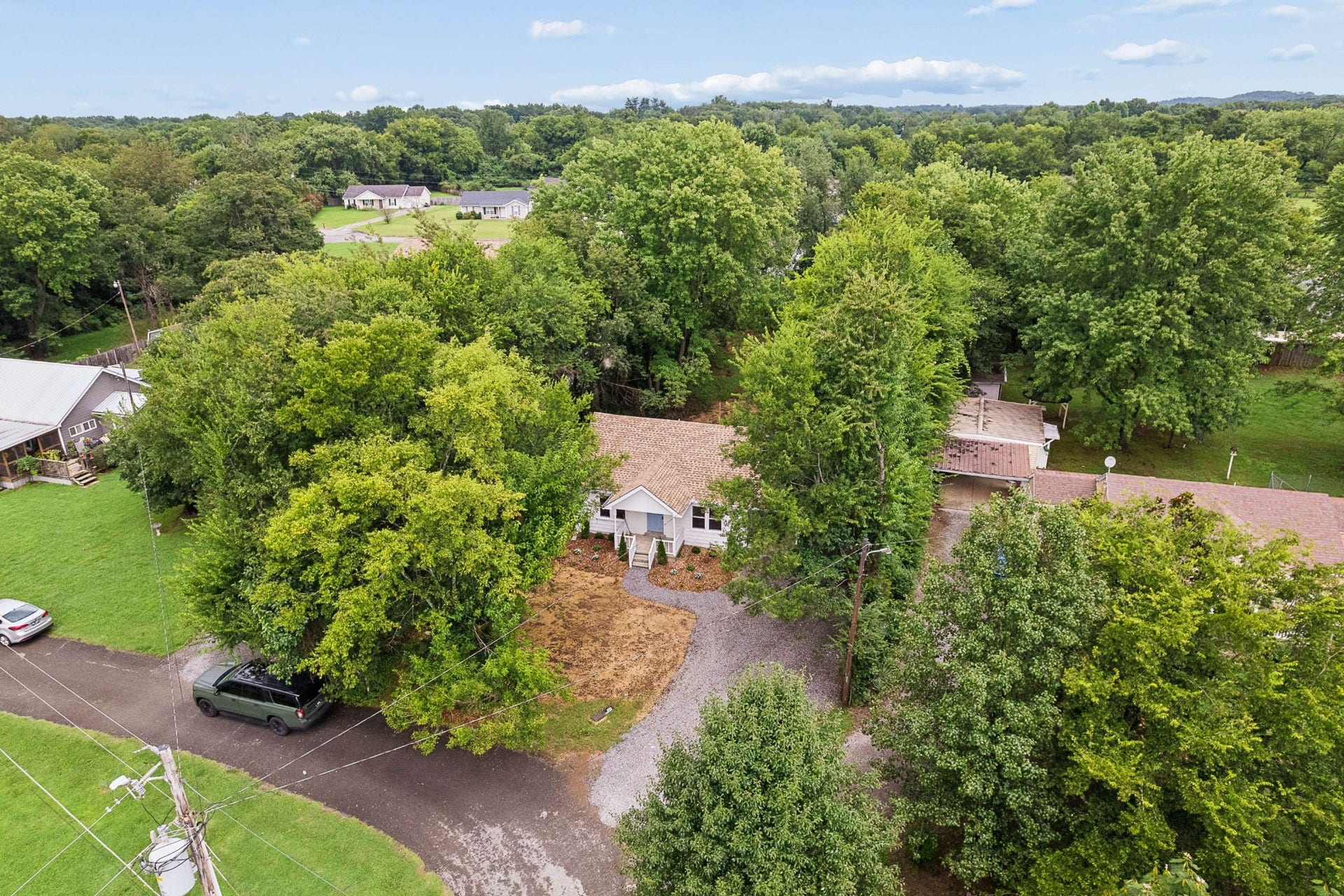 3701 Travis Ct, Murfreesboro, TN 37130 Quiet street but near everything!