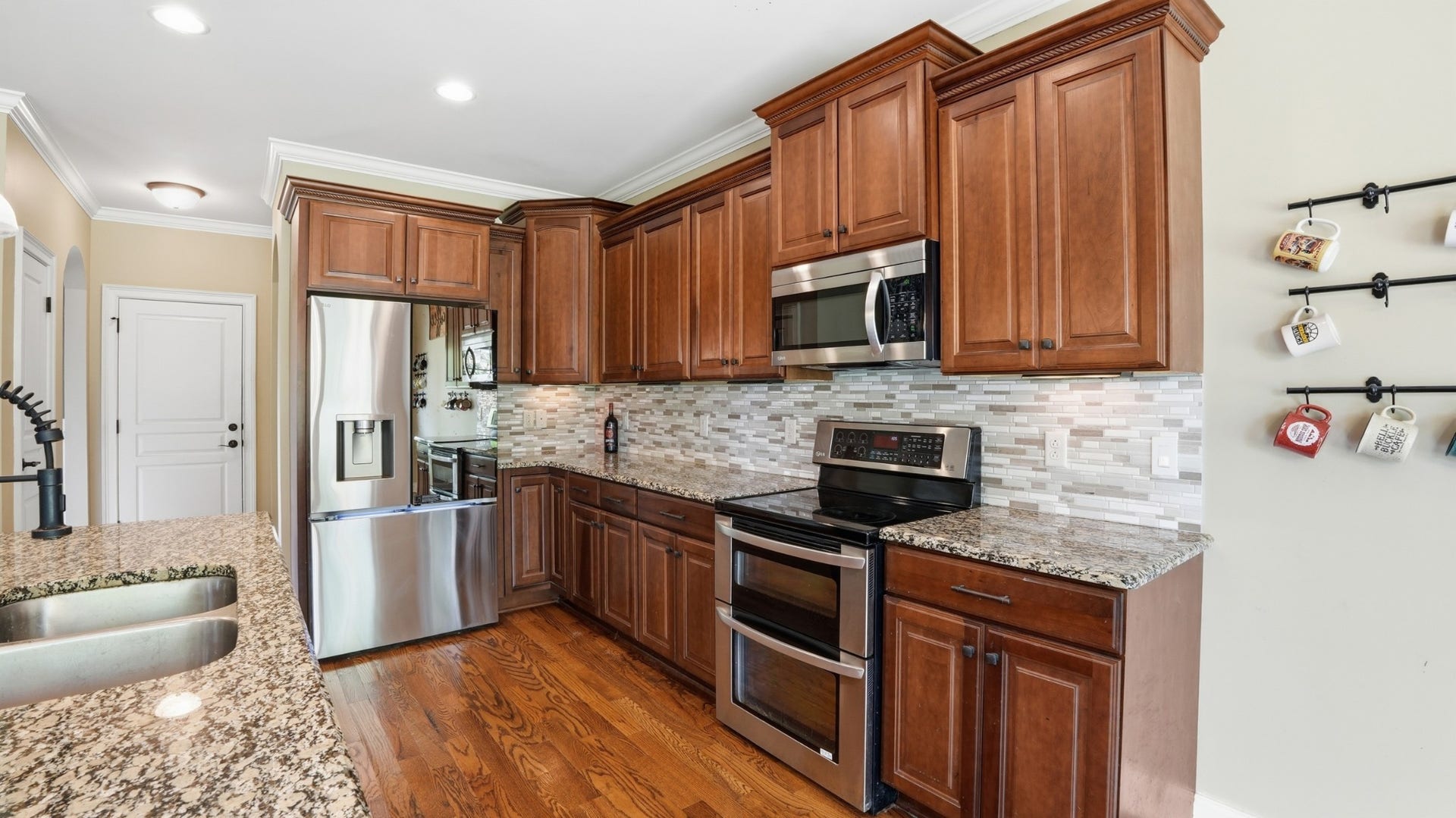 632 Tybarber Ave, Murfreesboro, TN 37129 632 Tybarber Ave, Murfreesboro, TN 37129