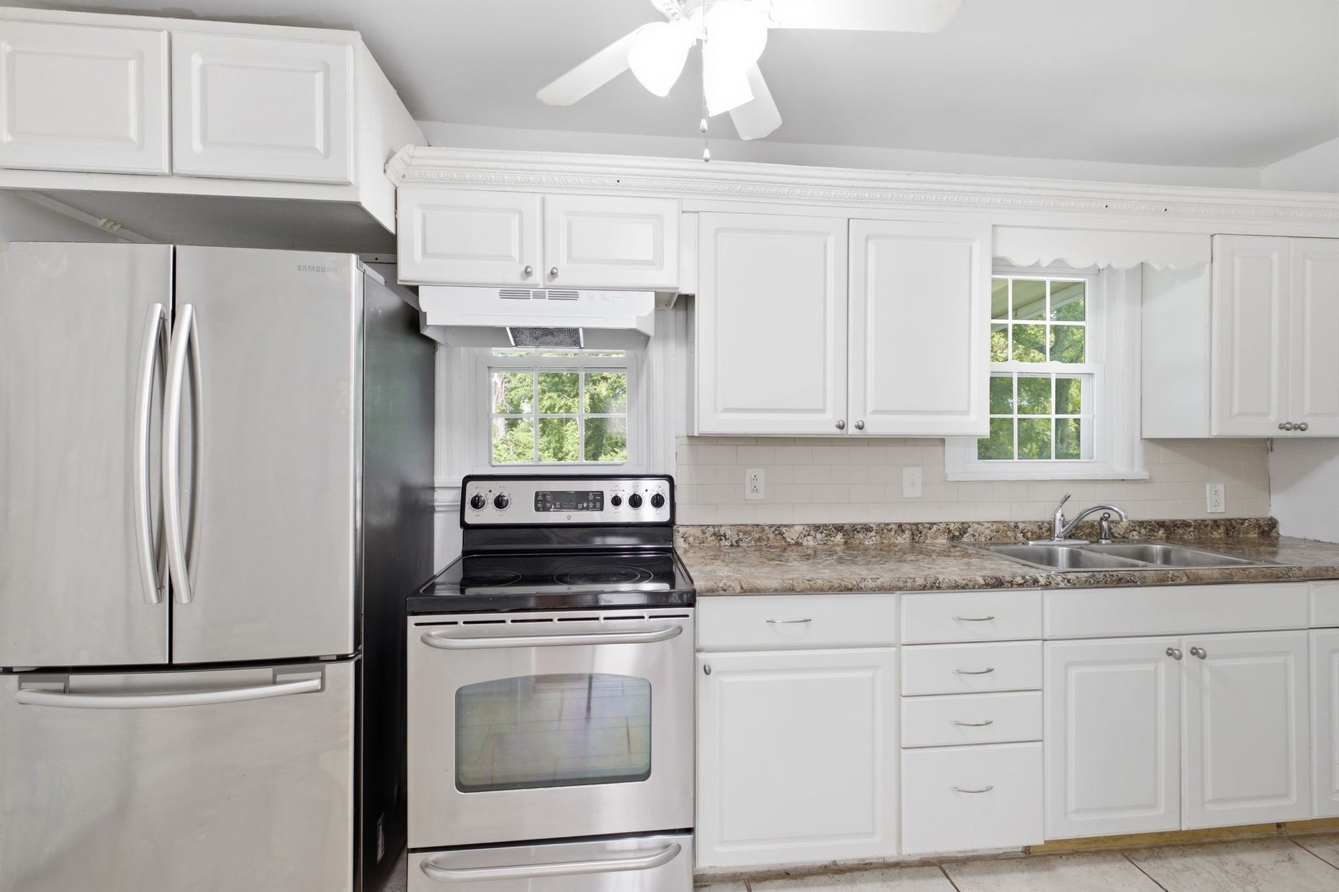 944 McFerrin Ave, Nashville, TN 37206 944 McFerrin Ave, Nashville, TN 37206