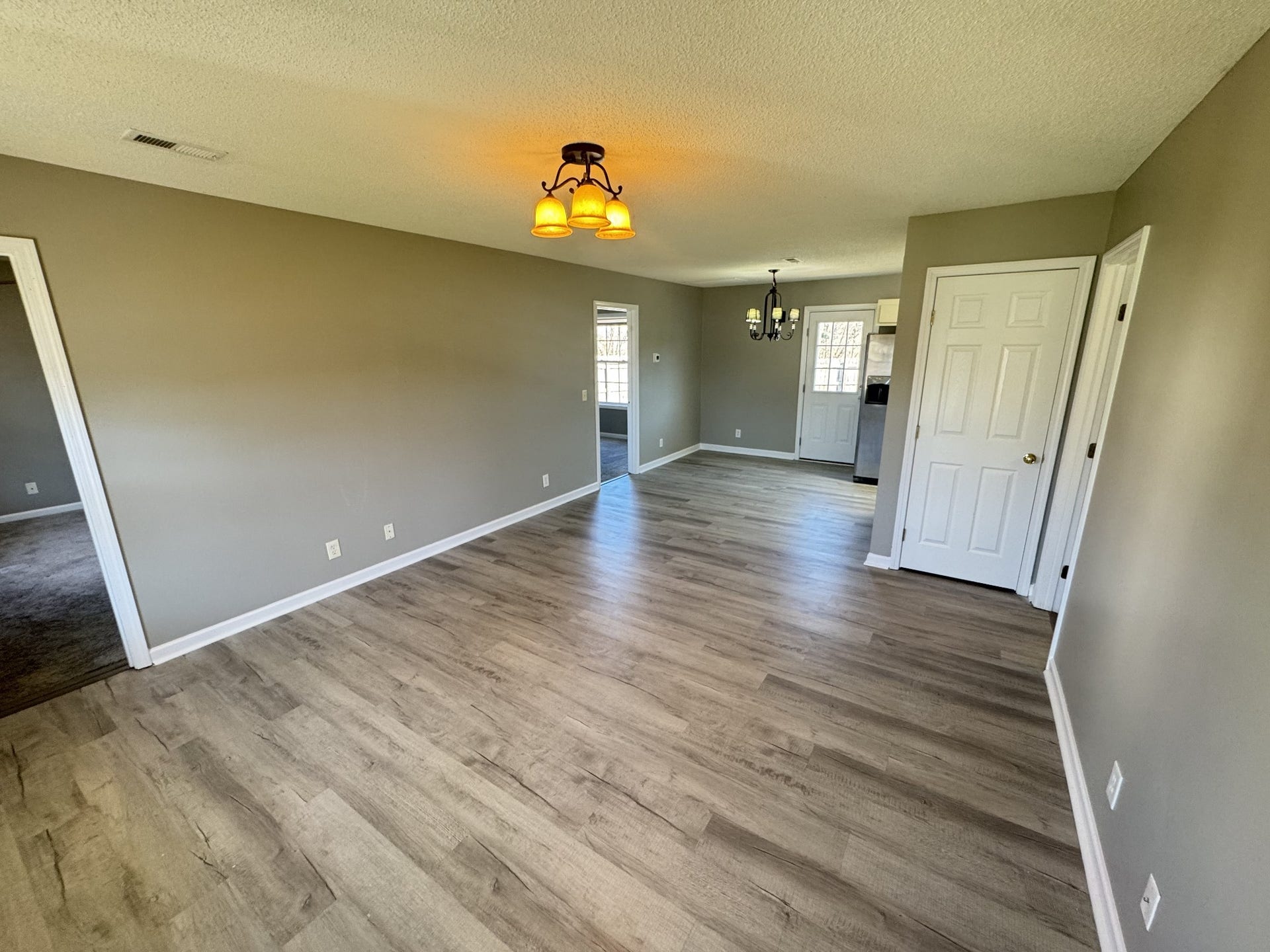 105 Lorien Cir, Shelbyville, TN 37160 105 Lorien Cir, Shelbyville, TN 37160