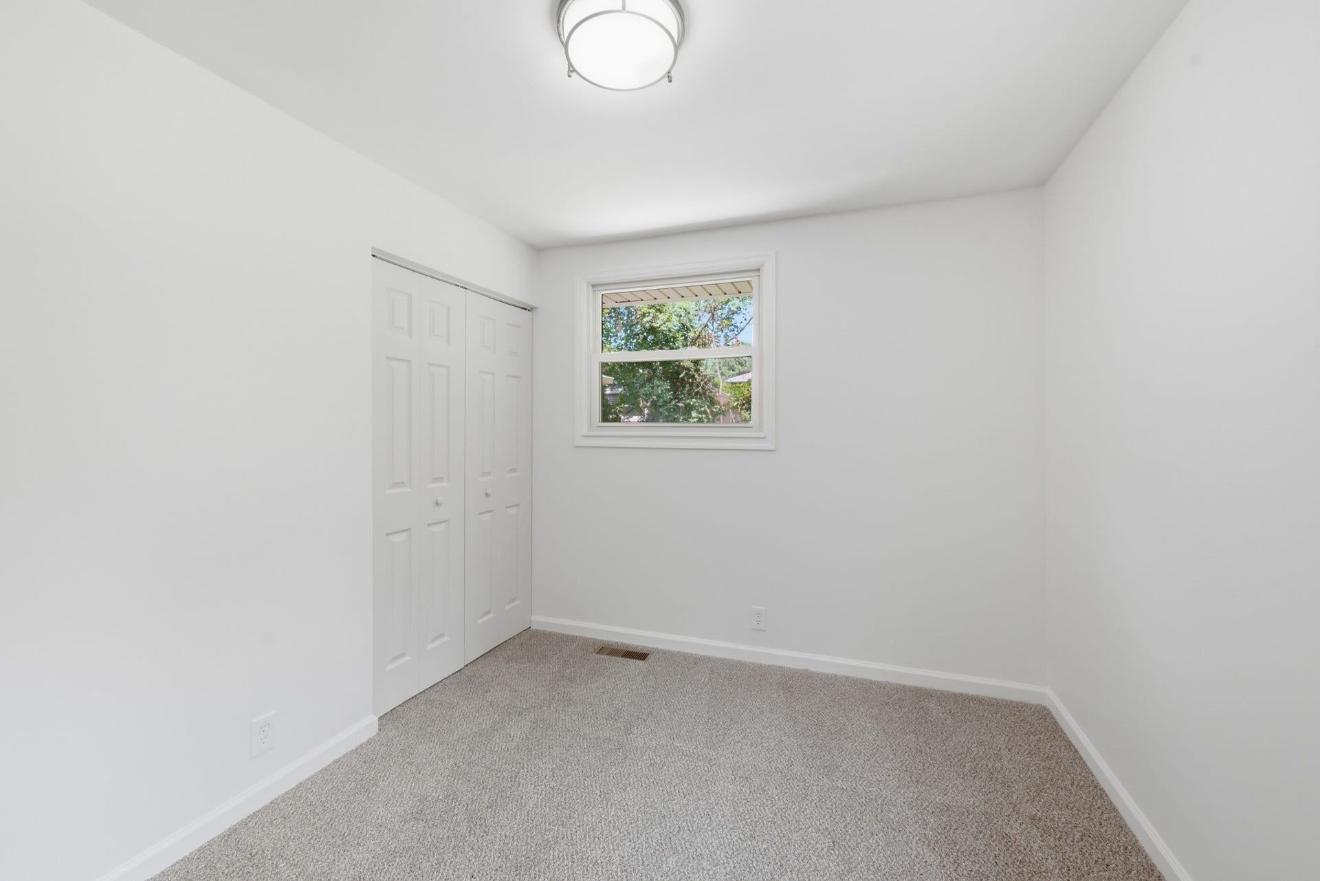 3218 Moorewood Dr, Nashville, TN 37207 3218 Moorewood Dr, Nashville, TN 37207
