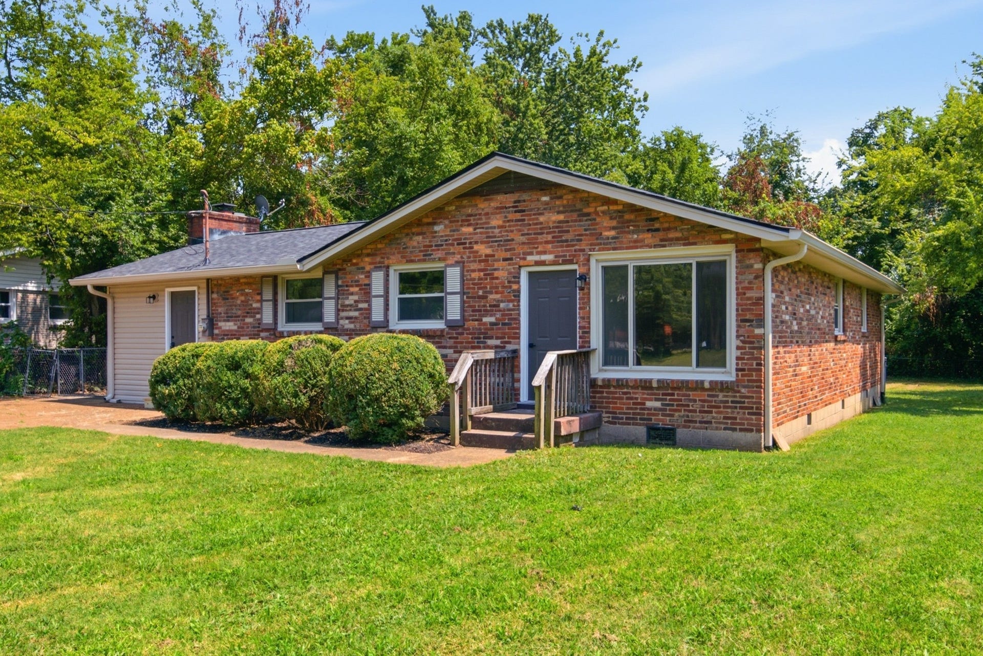 3218 Moorewood Dr, Nashville, TN 37207 3218 Moorewood Dr, Nashville, TN 37207