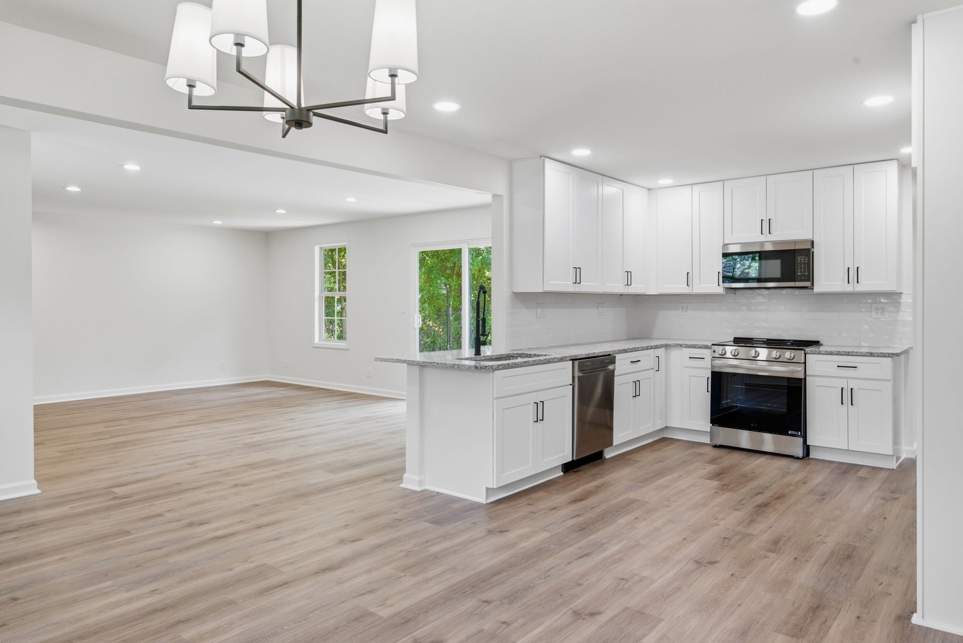 3218 Moorewood Dr, Nashville, TN 37207 3218 Moorewood Dr, Nashville, TN 37207