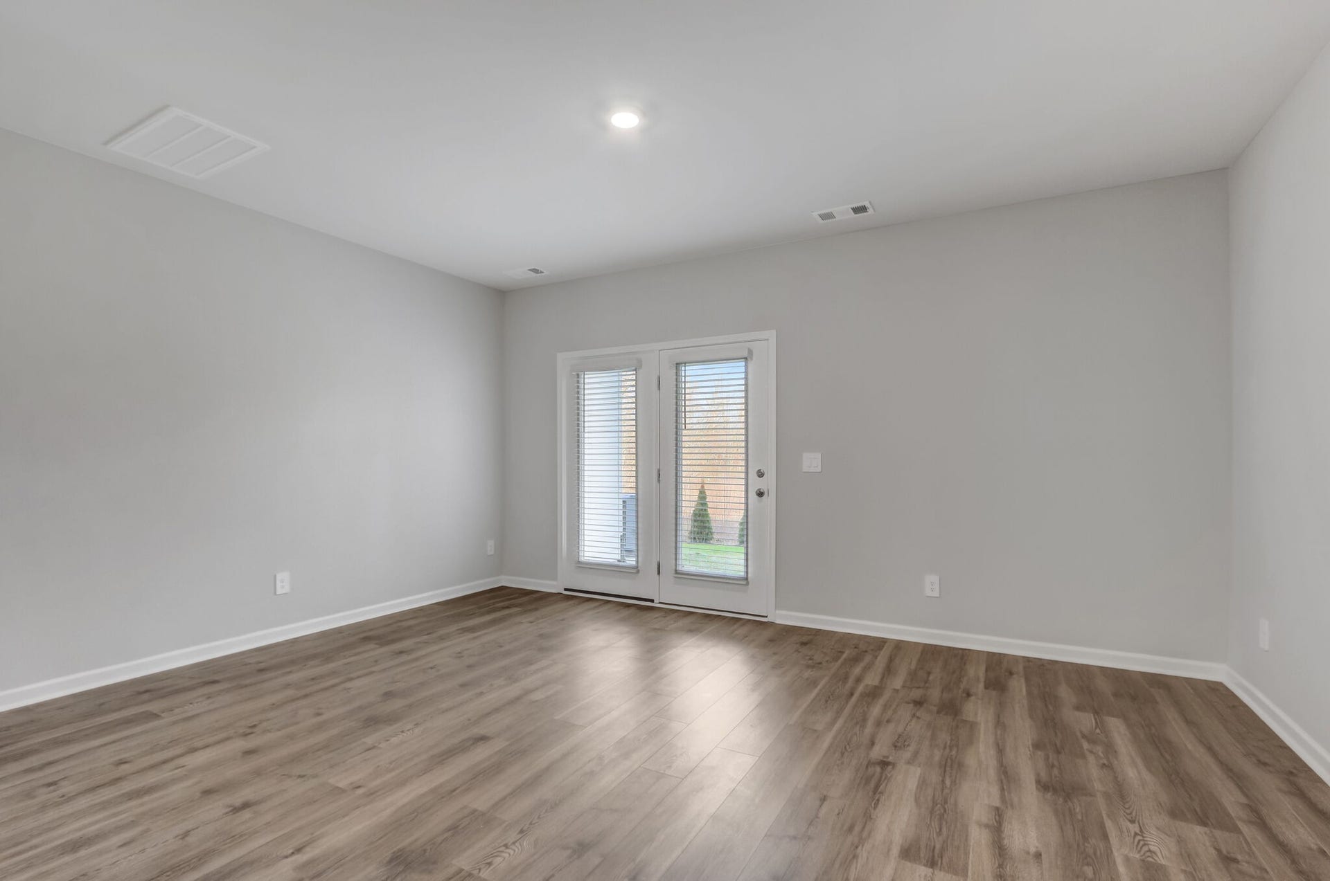 1303 Walker Way, Columbia, TN 38401 1303 Walker Way, Columbia, TN 38401