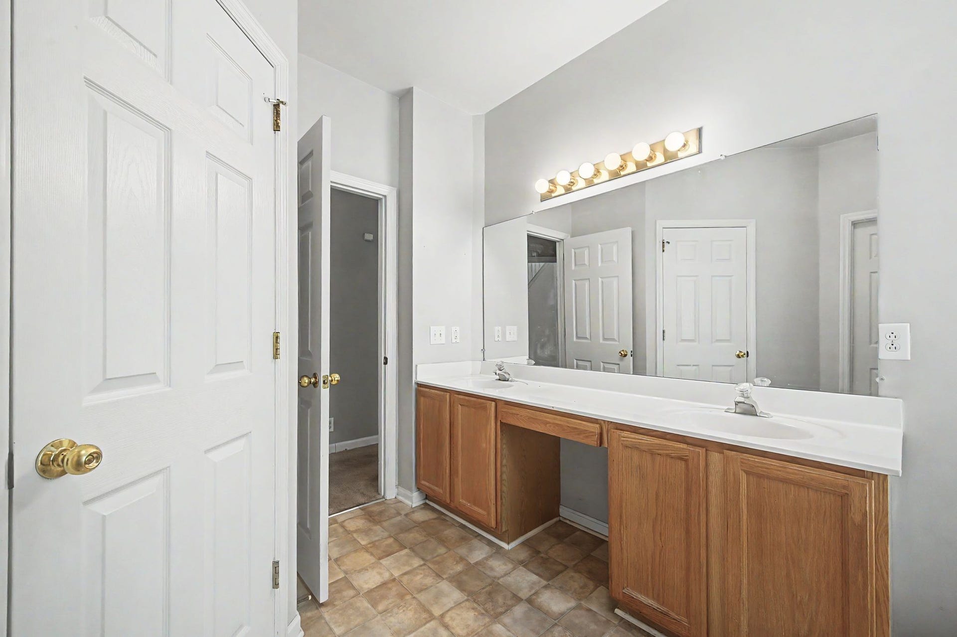 7716 Daniel Trace, Nashville, TN 37221 7716 Daniel Trace, Nashville, TN 37221