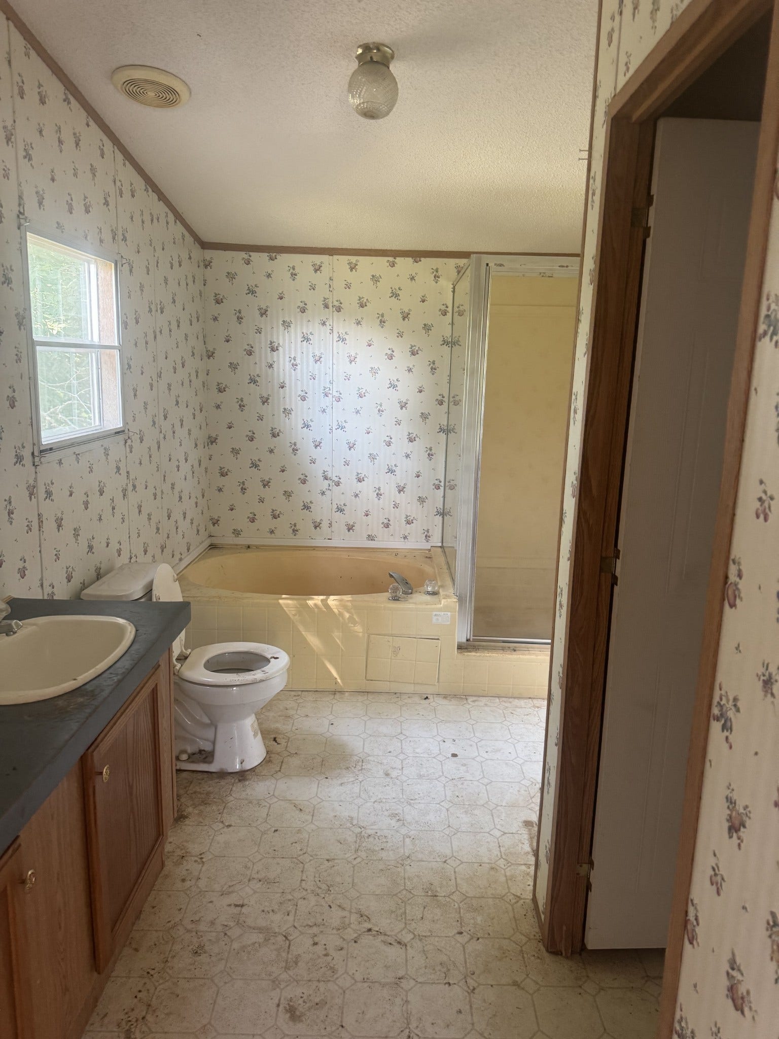 5375 Reynolds Rd, Columbia, TN 38401 5375 Reynolds Rd, Columbia, TN 38401