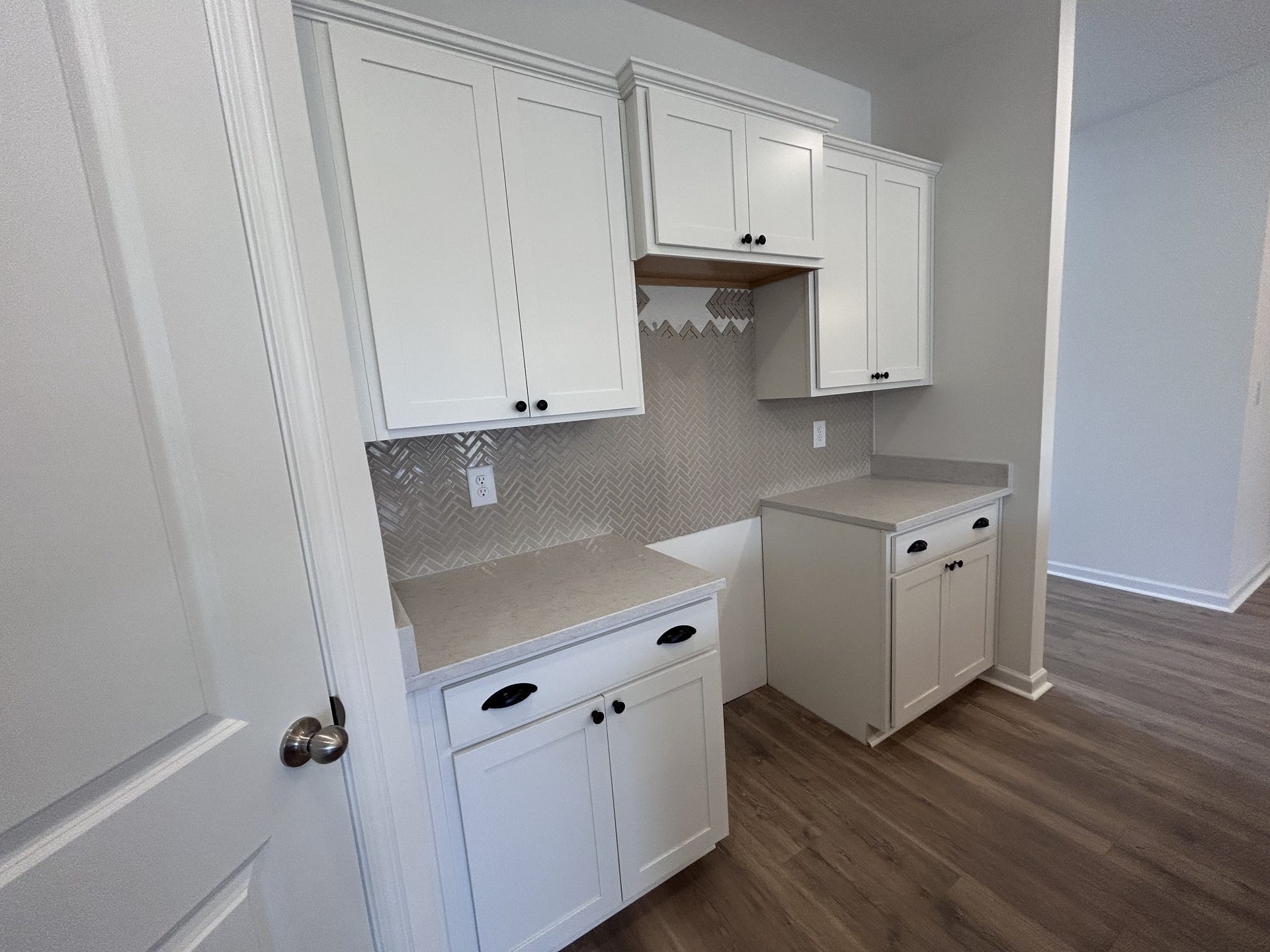 5136 Pace Park Cir, Columbia, TN 38401 These are form a previously completed home and finishes of this home may vary a bit
