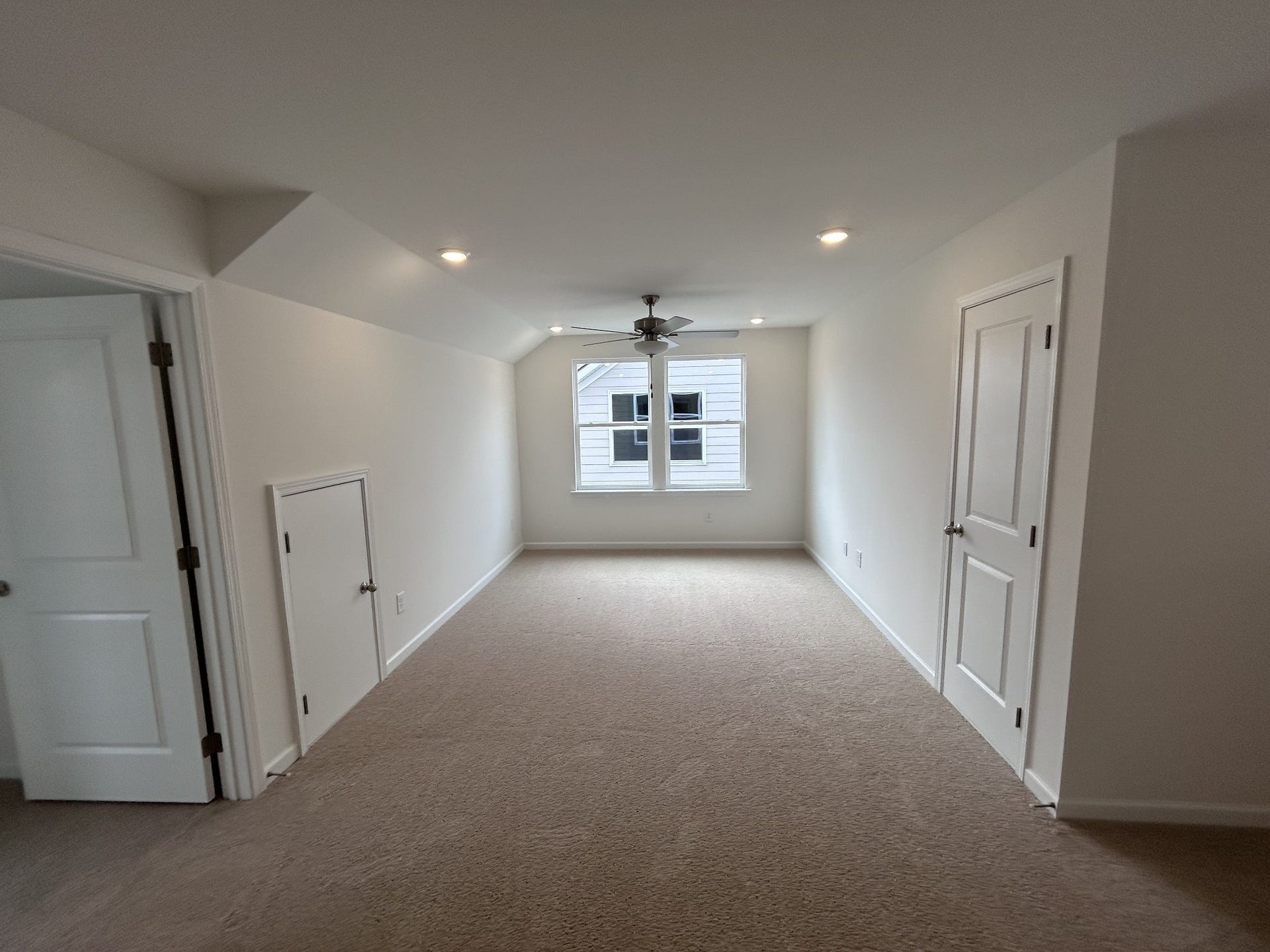 5136 Pace Park Cir, Columbia, TN 38401 These are form a previously completed home and finishes of this home may vary a bit
