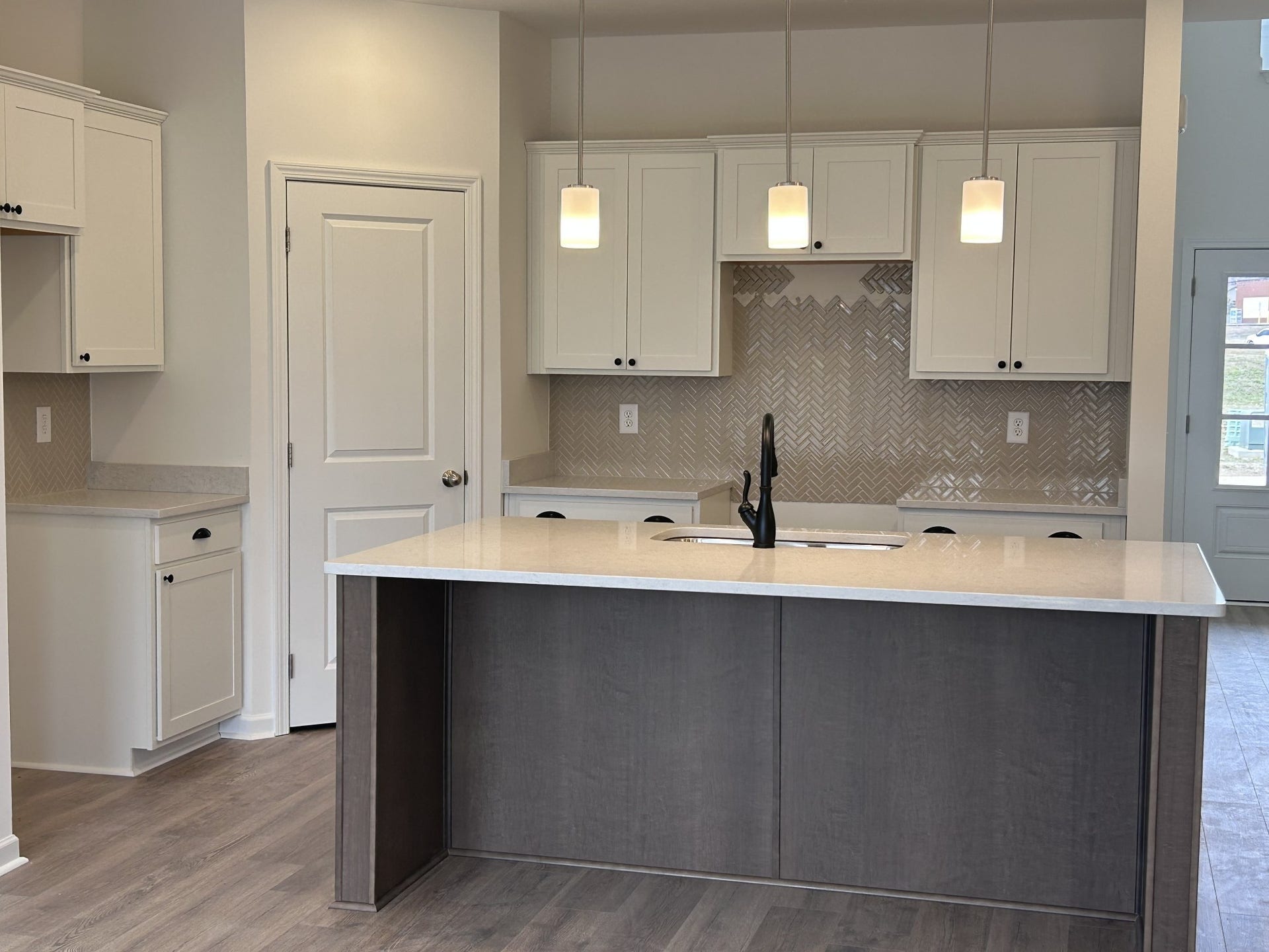 5136 Pace Park Cir, Columbia, TN 38401 These are form a previously completed home and finishes of this home may vary a bit