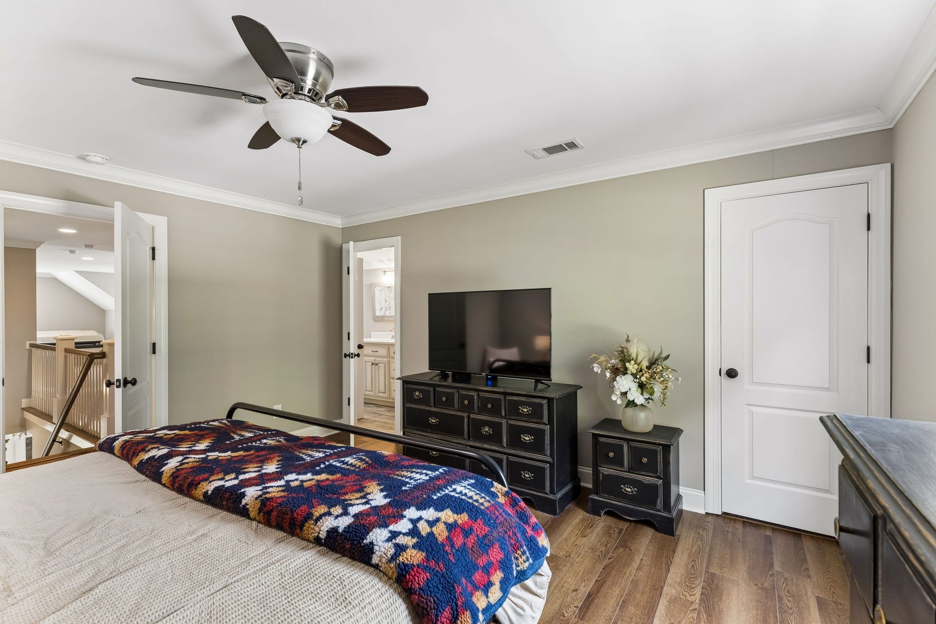 4009 Erwin Rd, Columbia, TN 38401 4009 Erwin Rd, Columbia, TN 38401