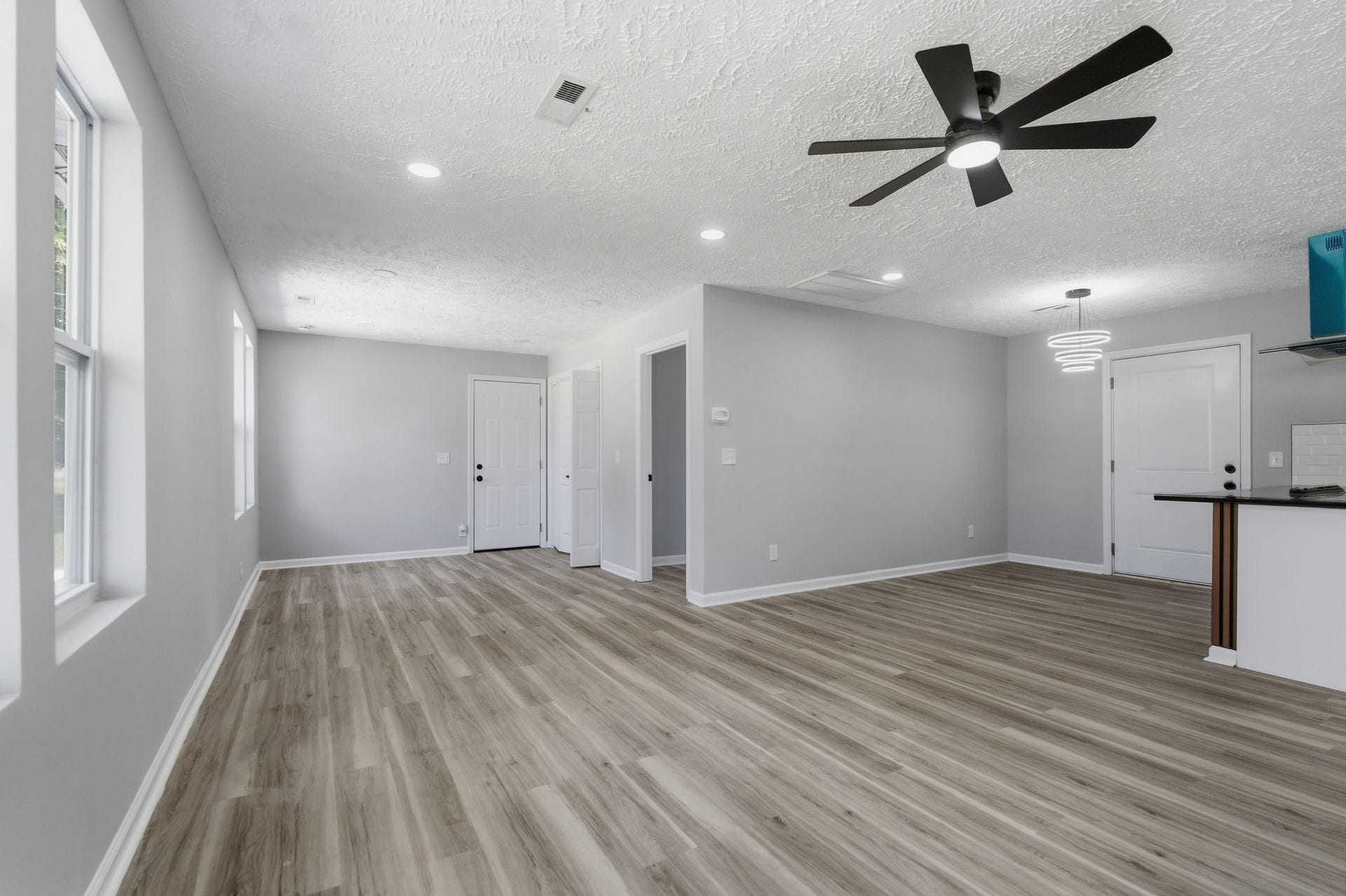 8019 Cooper Dr, Murfreesboro, TN 37129 8019 Cooper Dr, Murfreesboro, TN 37129