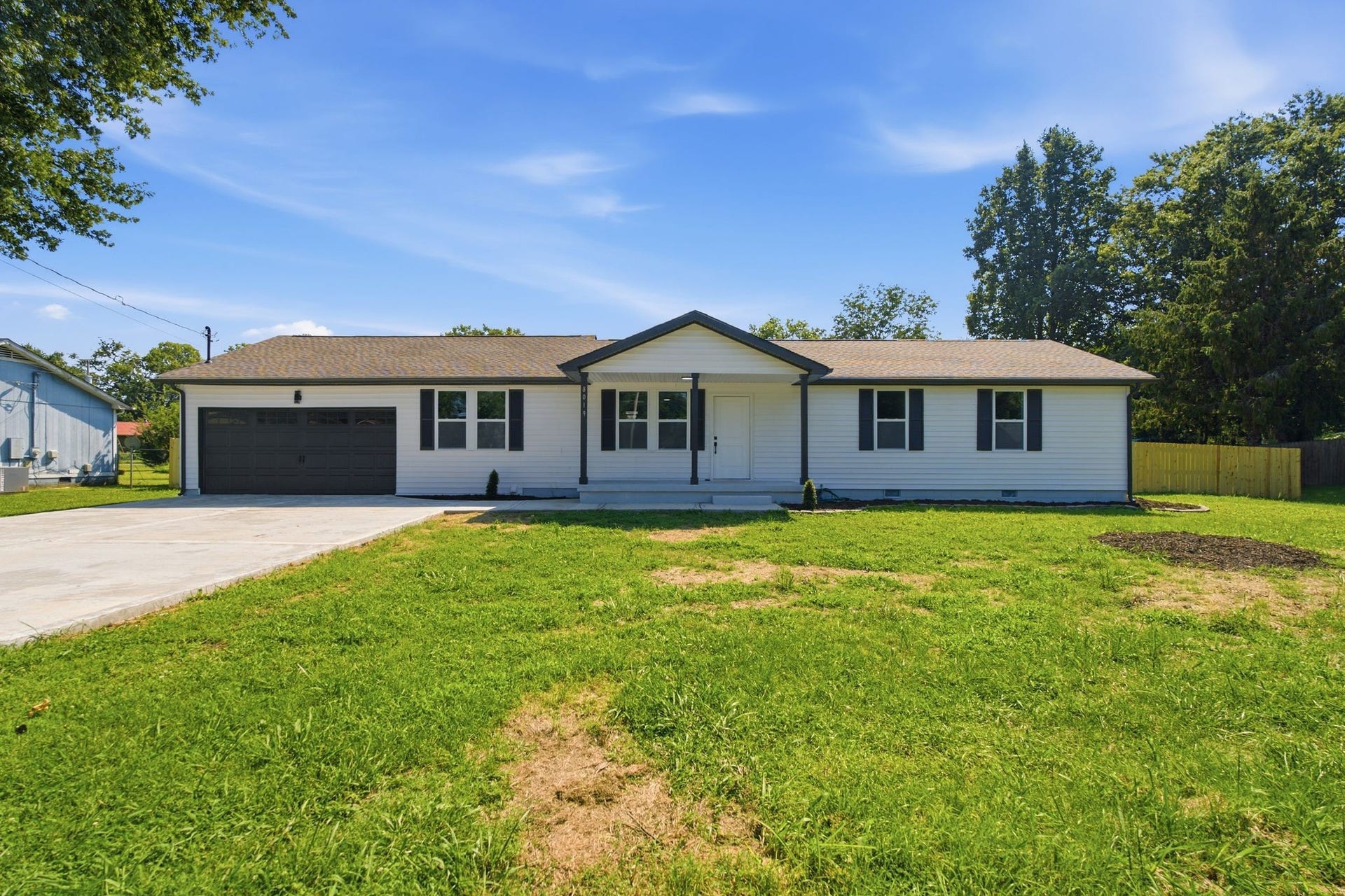 8019 Cooper Dr, Murfreesboro, TN 37129 8019 Cooper Dr, Murfreesboro, TN 37129