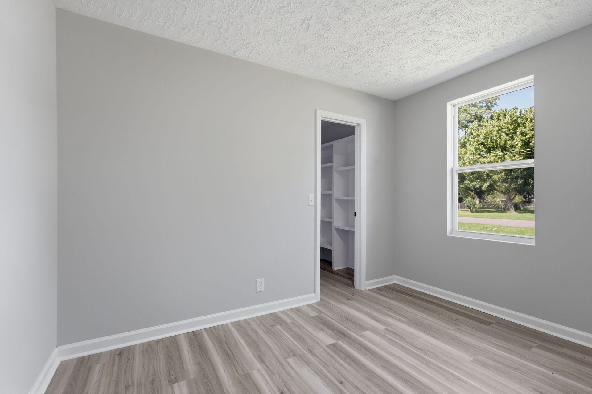 8019 Cooper Dr, Murfreesboro, TN 37129 8019 Cooper Dr, Murfreesboro, TN 37129