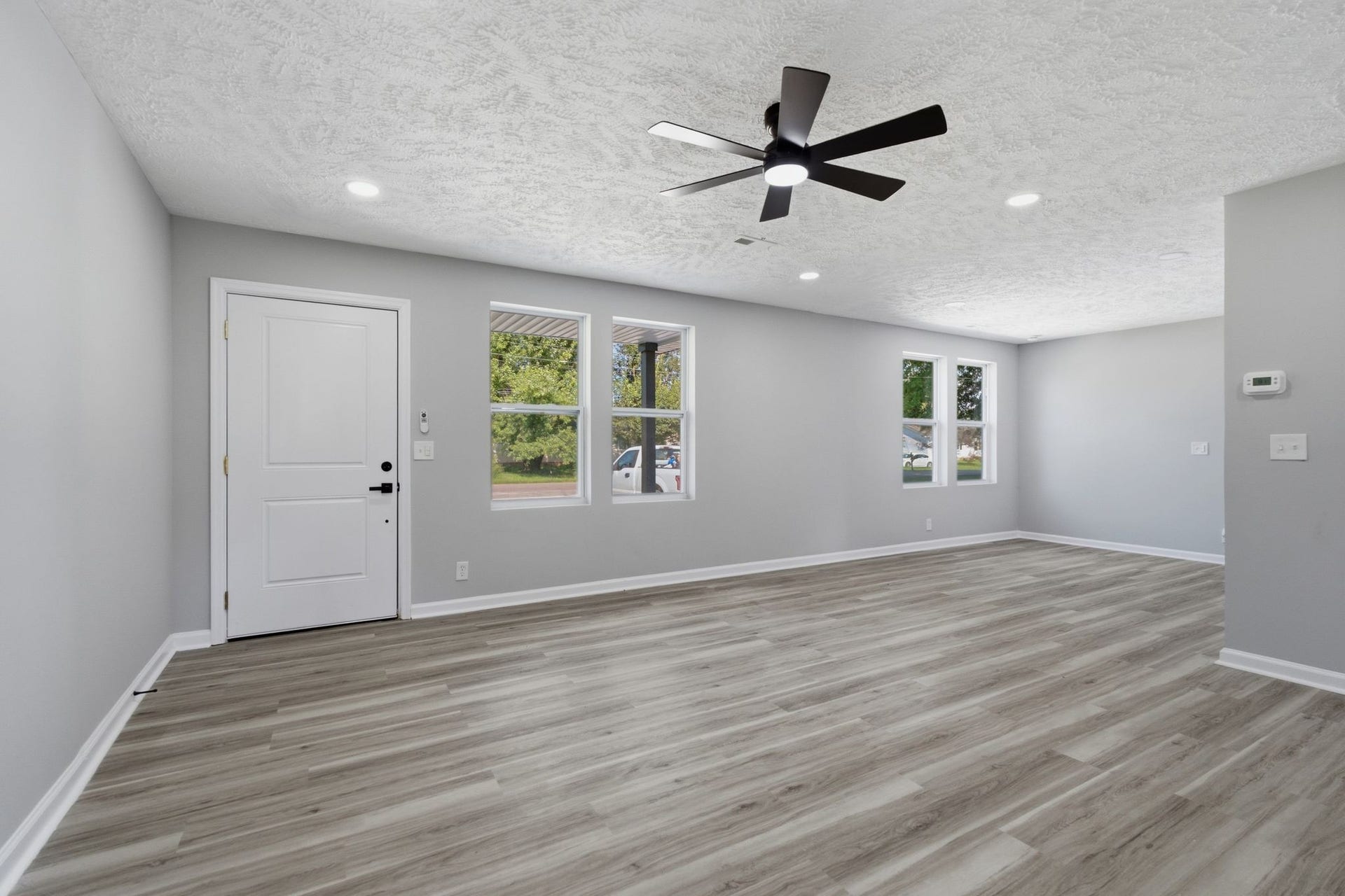 8019 Cooper Dr, Murfreesboro, TN 37129 8019 Cooper Dr, Murfreesboro, TN 37129