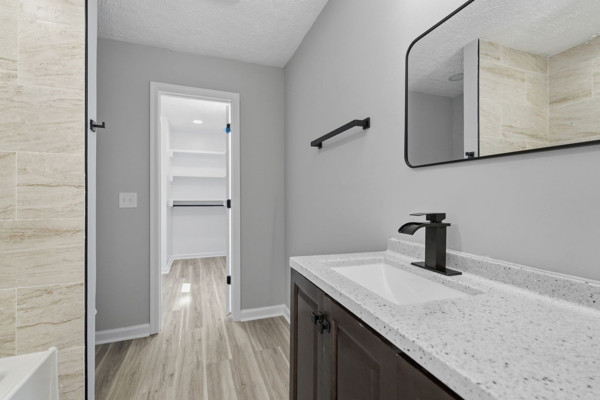 8019 Cooper Dr, Murfreesboro, TN 37129 8019 Cooper Dr, Murfreesboro, TN 37129