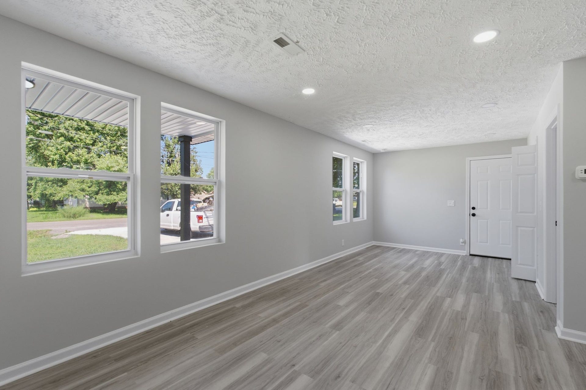 8019 Cooper Dr, Murfreesboro, TN 37129 8019 Cooper Dr, Murfreesboro, TN 37129