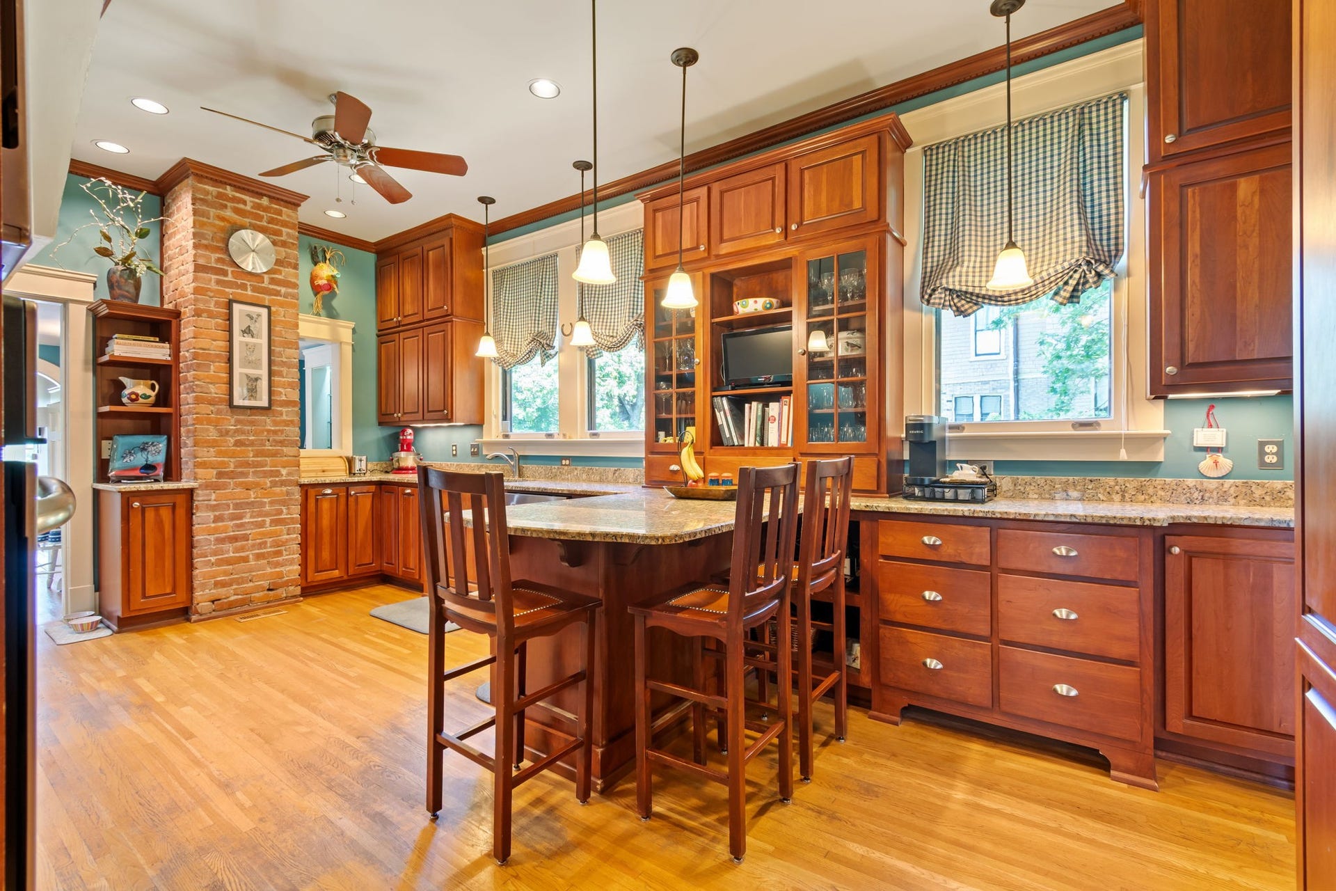3712 Central Ave, Nashville, TN 37205 3712 Central Ave, Nashville, TN 37205