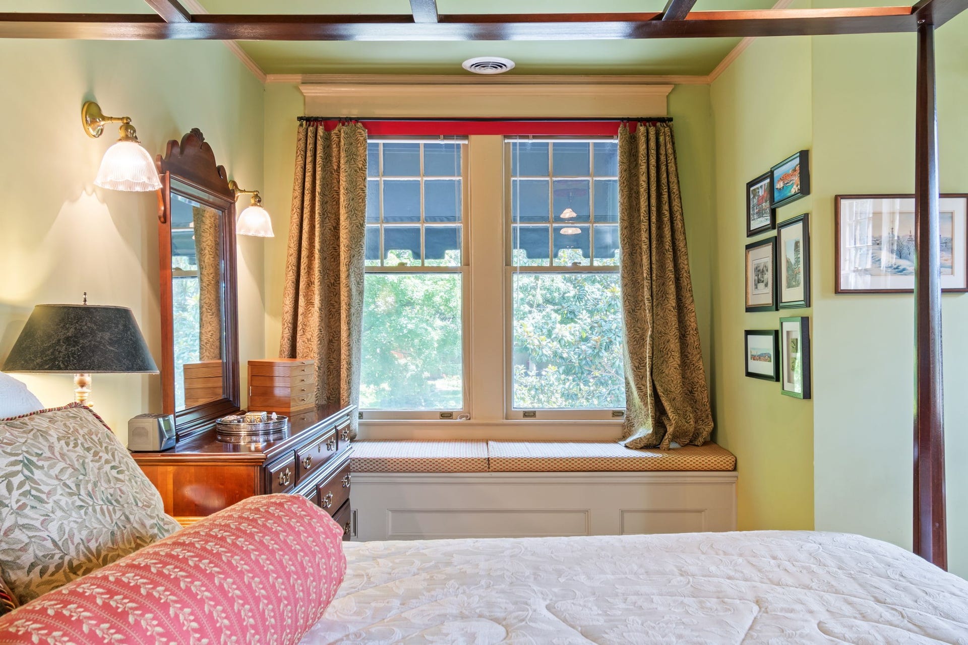 3712 Central Ave, Nashville, TN 37205 3712 Central Ave, Nashville, TN 37205