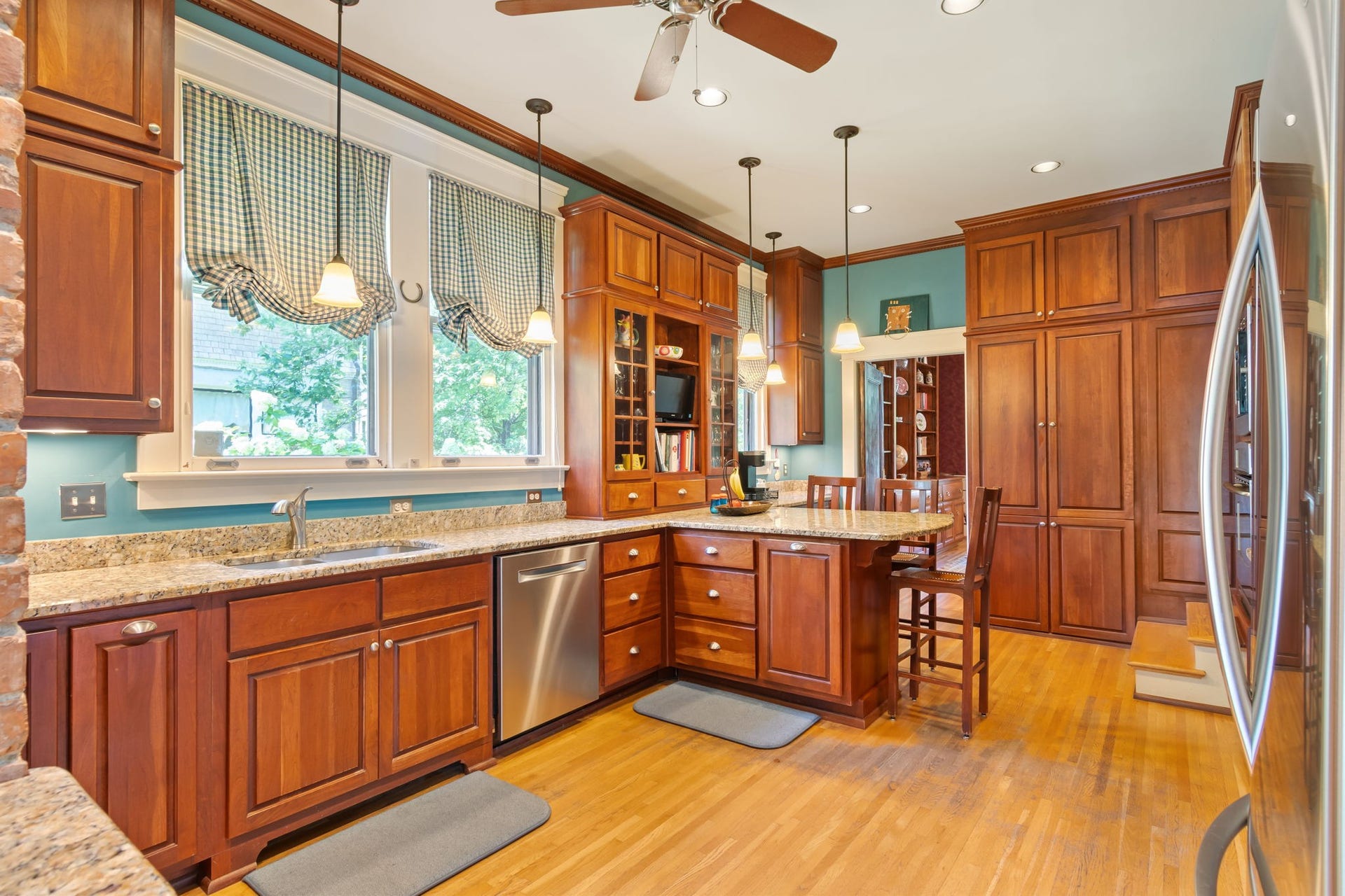 3712 Central Ave, Nashville, TN 37205 3712 Central Ave, Nashville, TN 37205