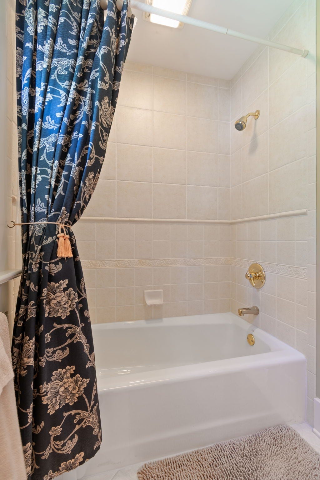3712 Central Ave, Nashville, TN 37205 3712 Central Ave, Nashville, TN 37205
