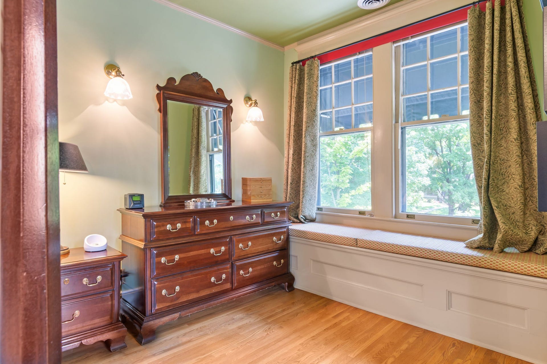 3712 Central Ave, Nashville, TN 37205 3712 Central Ave, Nashville, TN 37205
