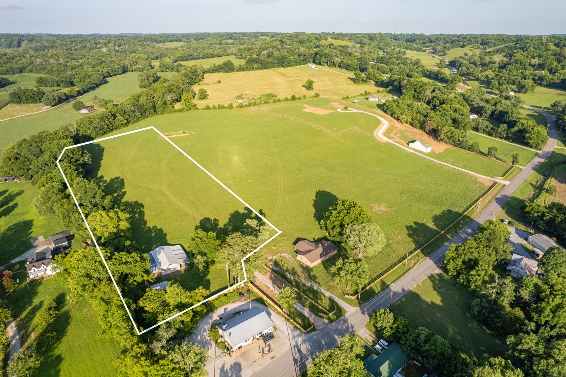 0 Santa Fe Pike, Columbia, TN 38401 0 Santa Fe Pike, Columbia, TN 38401