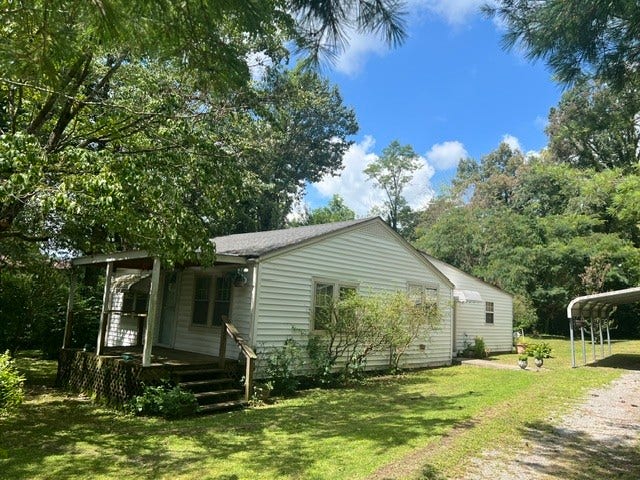 920 Highland Dr, Manchester, TN 37355 920 Highland Dr, Manchester, TN 37355