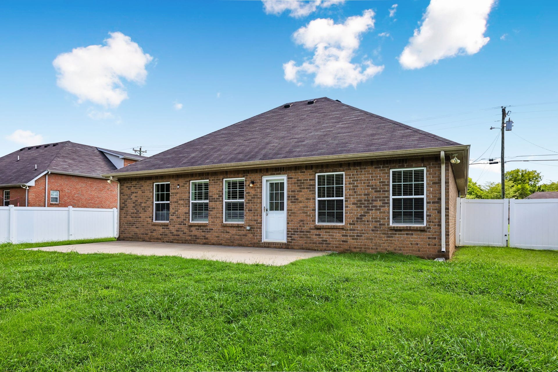 2029 Barretts Ridge Dr, Murfreesboro, TN 37130 2029 Barretts Ridge Dr, Murfreesboro, TN 37130