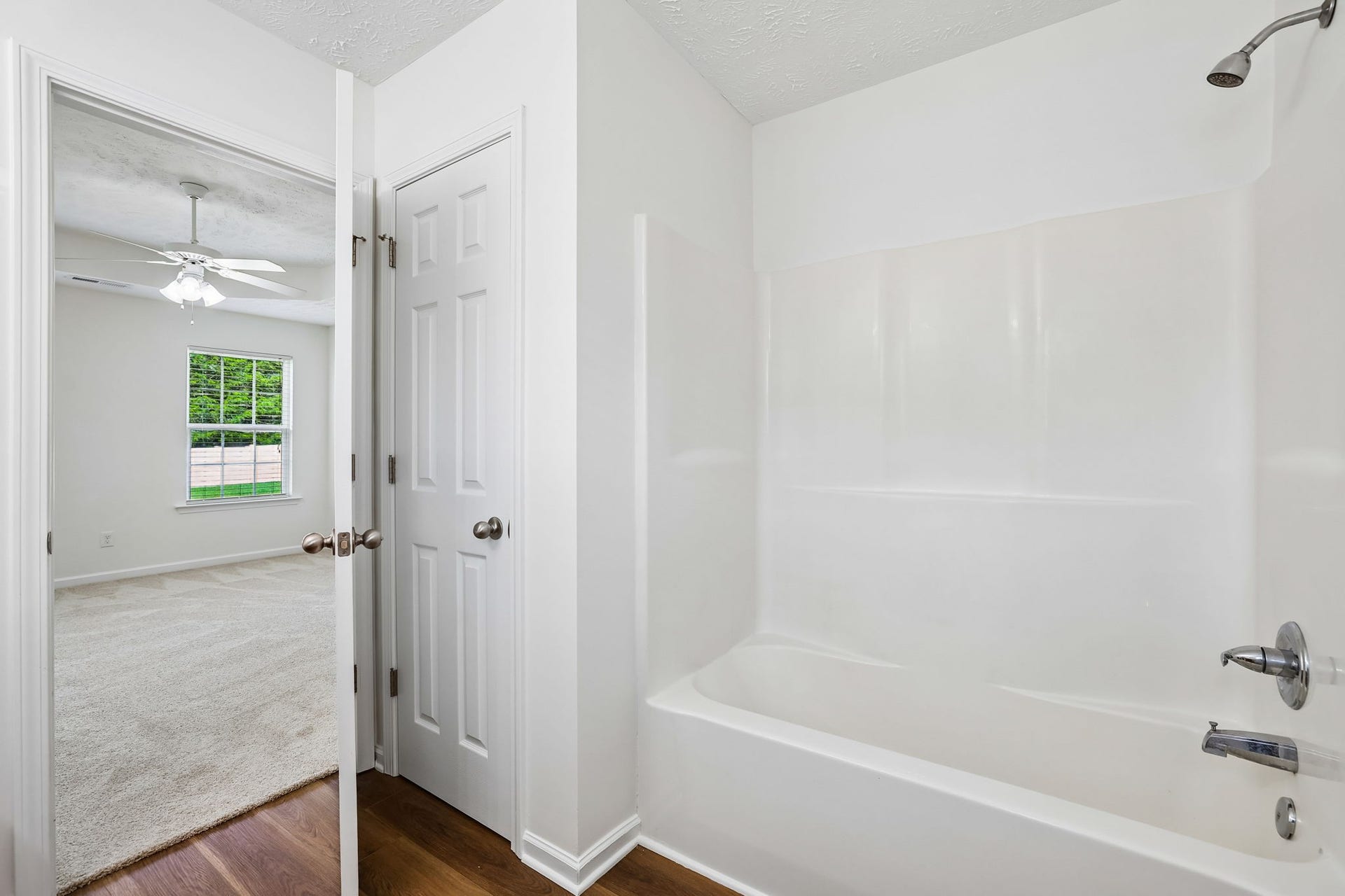 2029 Barretts Ridge Dr, Murfreesboro, TN 37130 2029 Barretts Ridge Dr, Murfreesboro, TN 37130