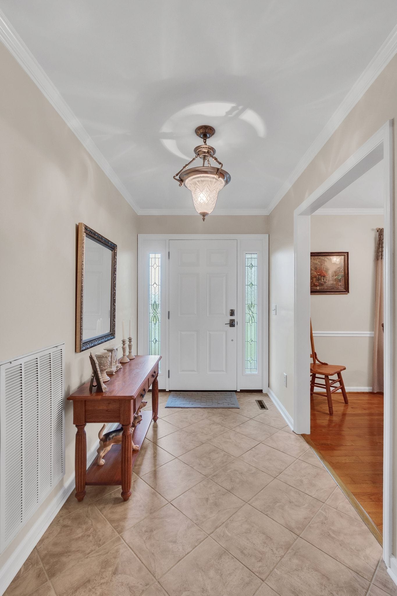 2417 Sowell Mill Pike, Columbia, TN 38401 Tile floor entryway