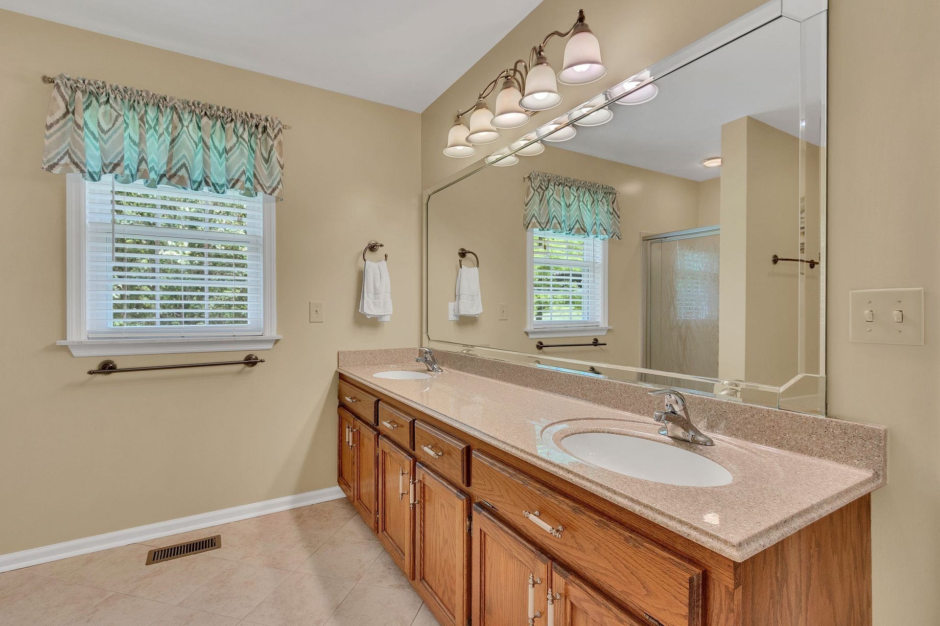 2417 Sowell Mill Pike, Columbia, TN 38401 Double Vanity offers tons of cabinet space