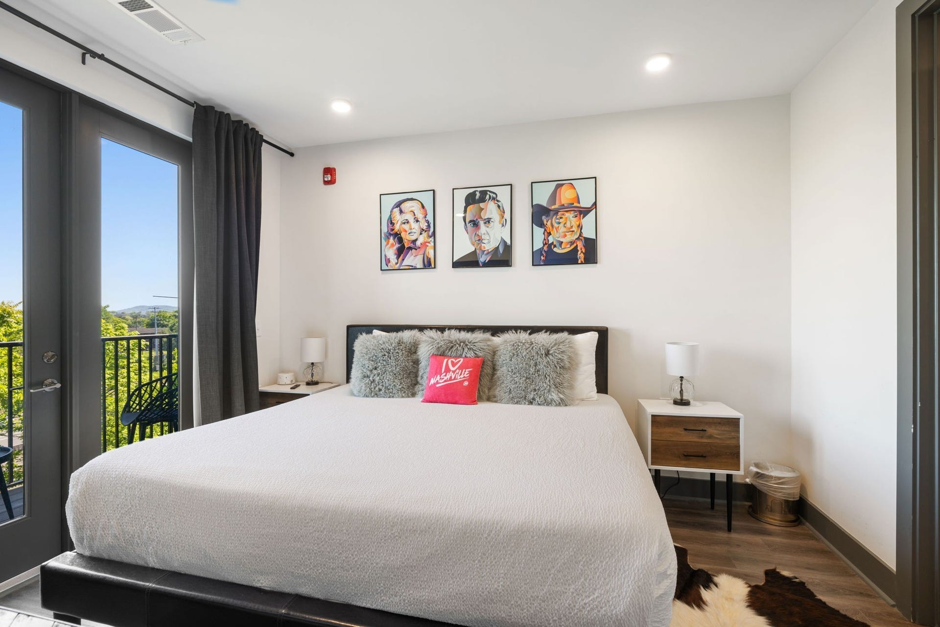 65 Lindsley Ave, #412, Nashville, TN 37210 65 Lindsley Ave, #412, Nashville, TN 37210