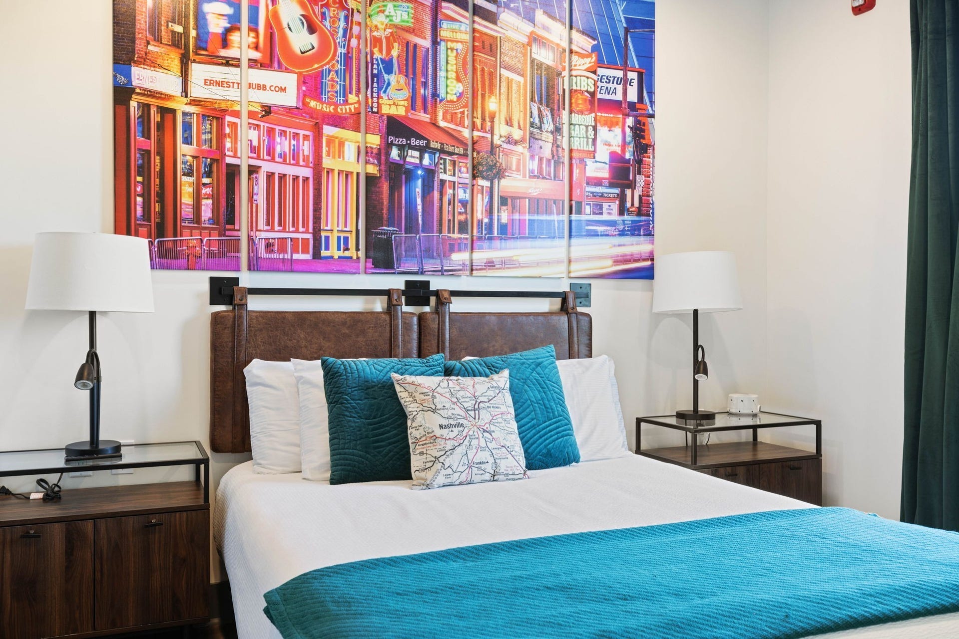 65 Lindsley Ave, #412, Nashville, TN 37210 65 Lindsley Ave, #412, Nashville, TN 37210