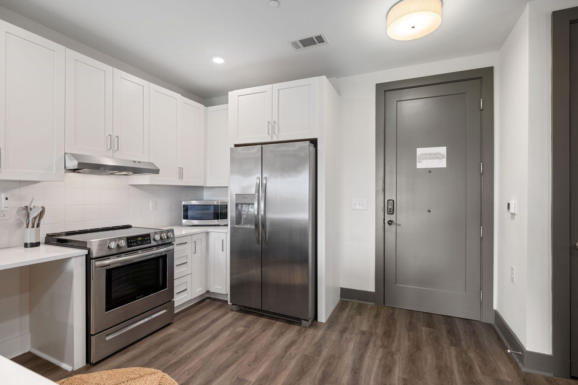 65 Lindsley Ave, #412, Nashville, TN 37210 65 Lindsley Ave, #412, Nashville, TN 37210