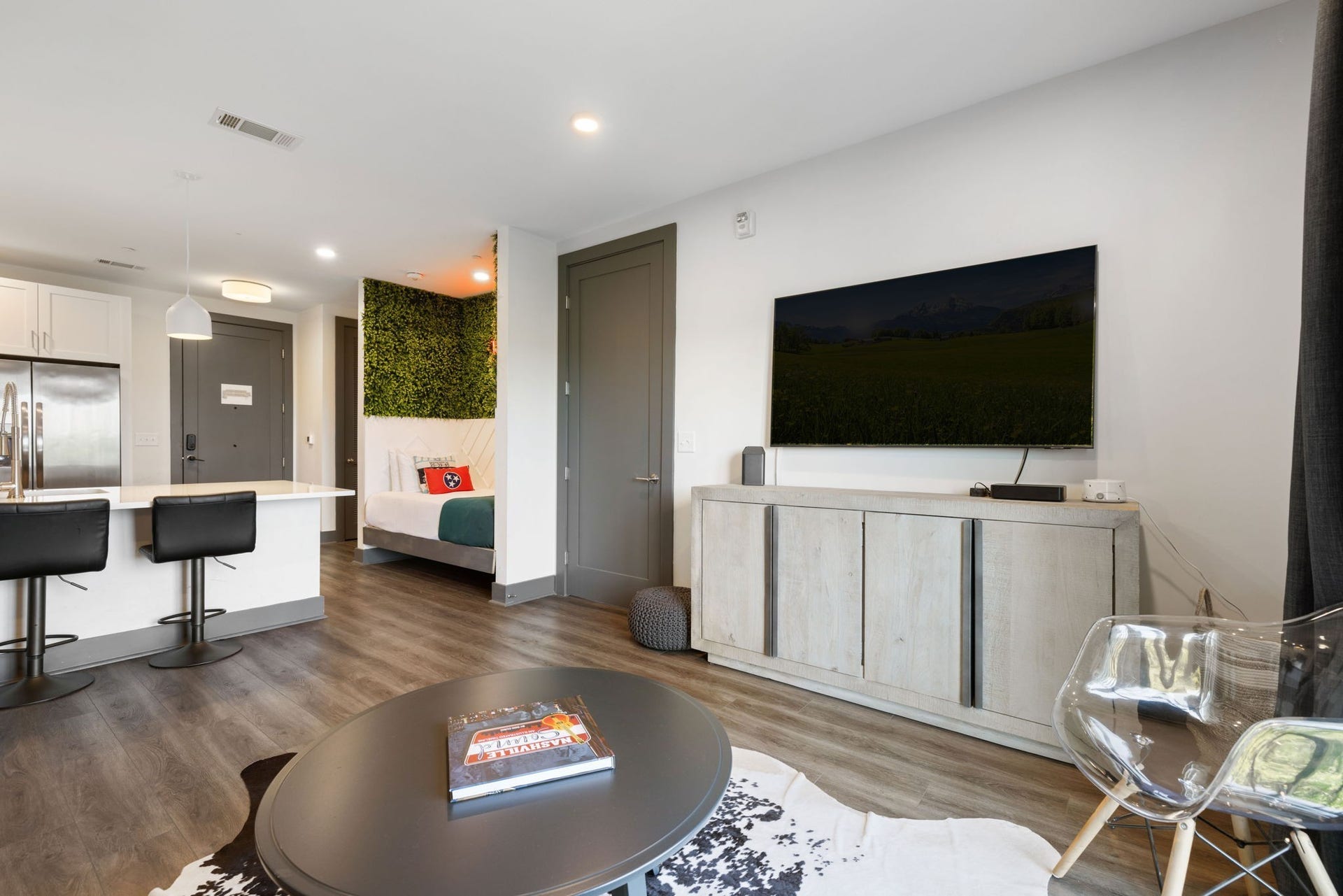 65 Lindsley Ave, #412, Nashville, TN 37210 65 Lindsley Ave, #412, Nashville, TN 37210