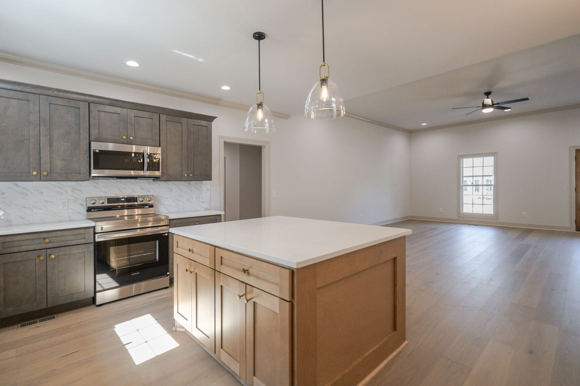 103 Stonebrook Drive, Shelbyville, TN 37160 103 Stonebrook Drive, Shelbyville, TN 37160