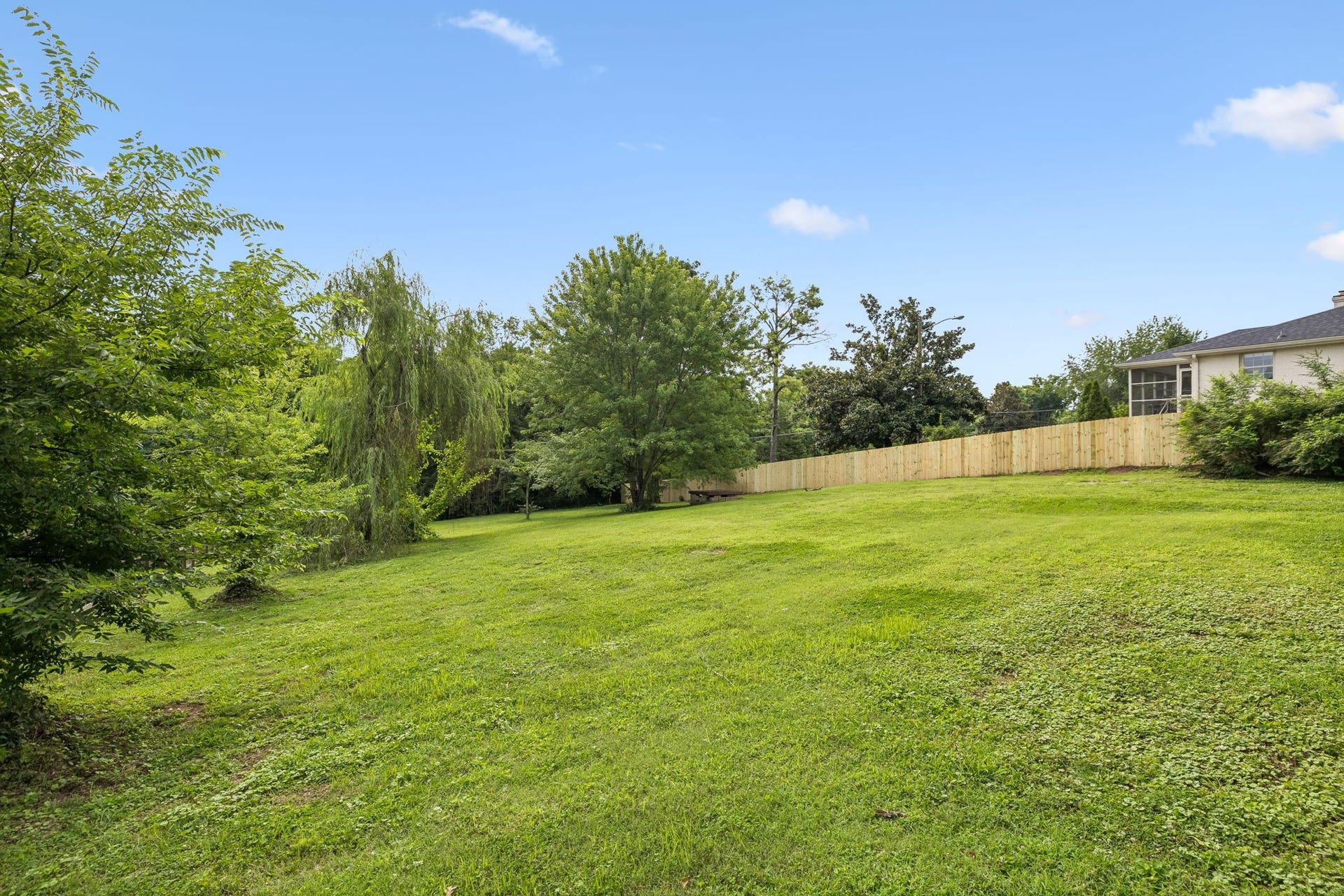 3518 Pleasant Valley Rd, Nashville, TN 37204