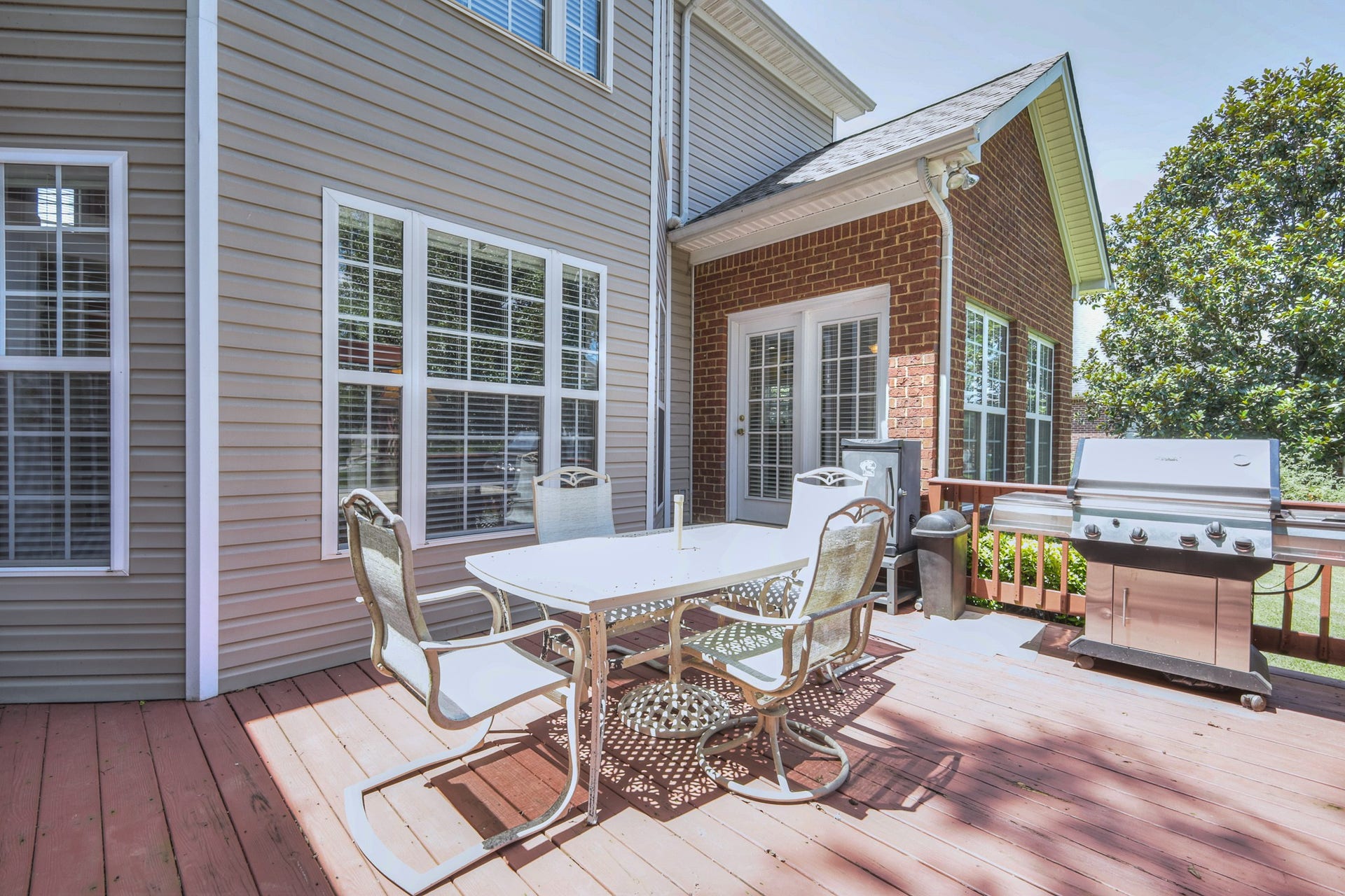 1040 Shoreham St, Murfreesboro, TN 37130 1040 Shoreham St, Murfreesboro, TN 37130