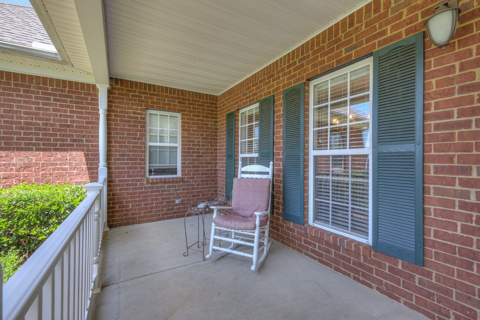 1040 Shoreham St, Murfreesboro, TN 37130 1040 Shoreham St, Murfreesboro, TN 37130