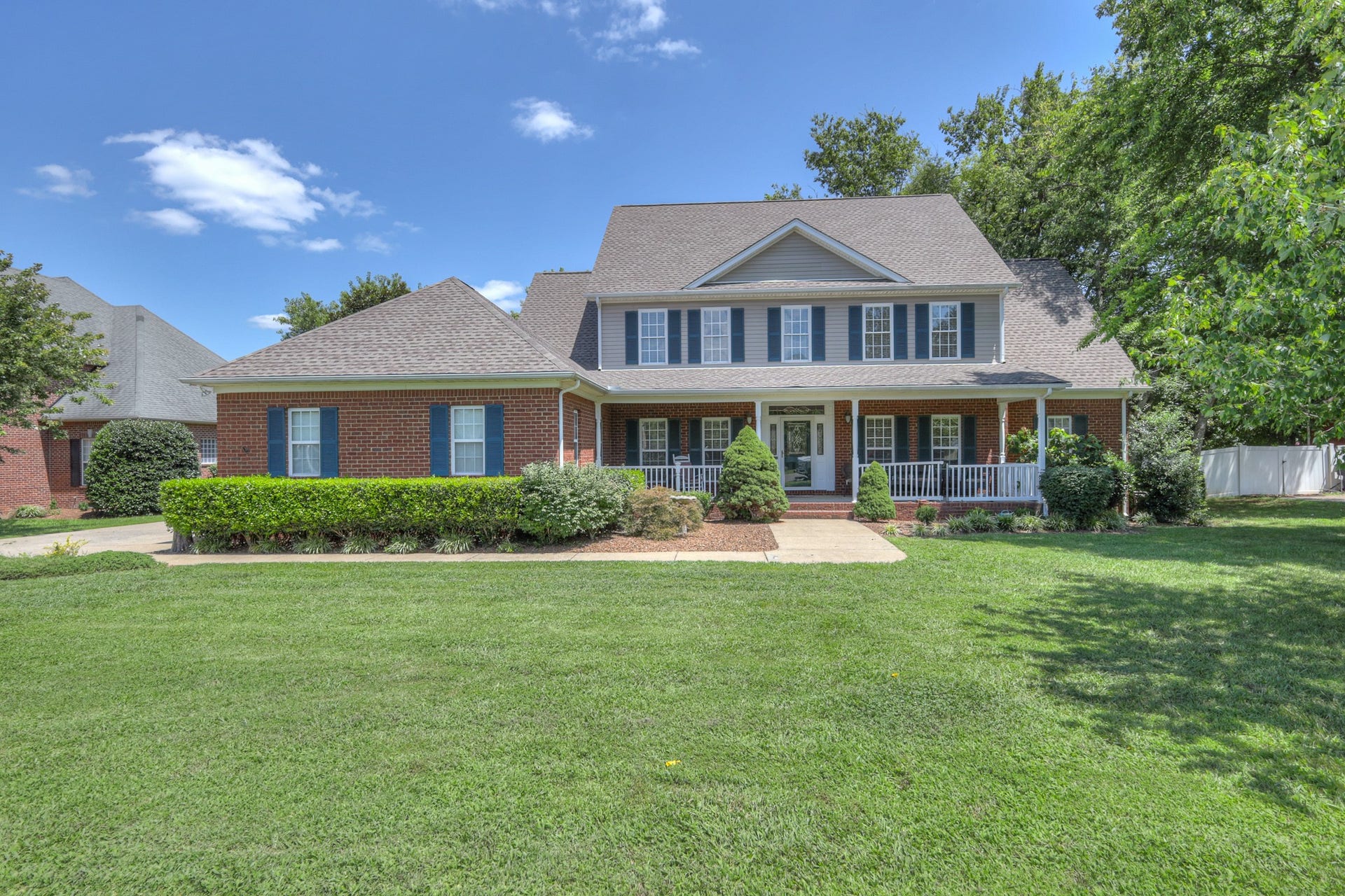 1040 Shoreham St, Murfreesboro, TN 37130 1040 Shoreham St, Murfreesboro, TN 37130