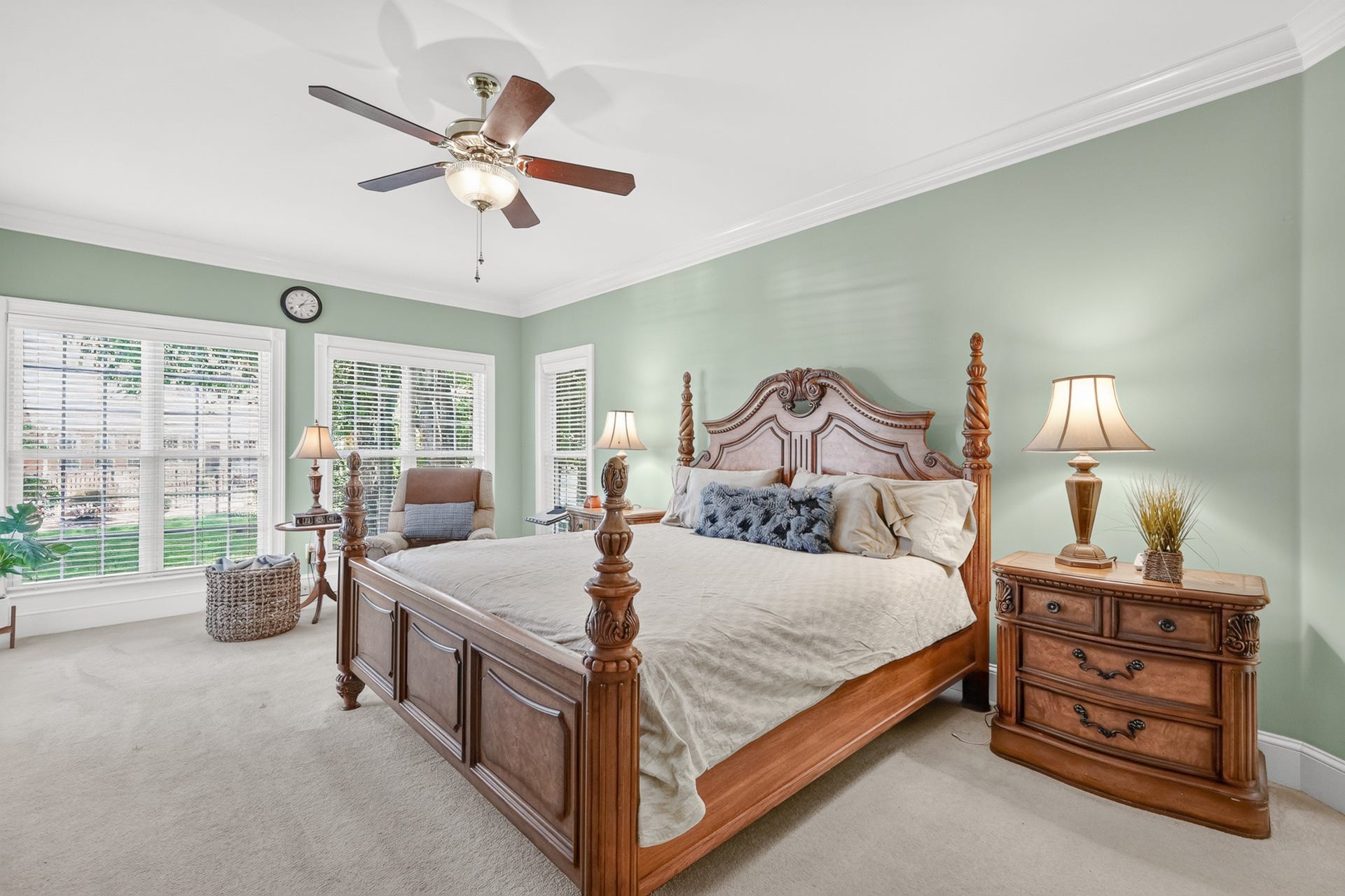 1040 Shoreham St, Murfreesboro, TN 37130 1040 Shoreham St, Murfreesboro, TN 37130