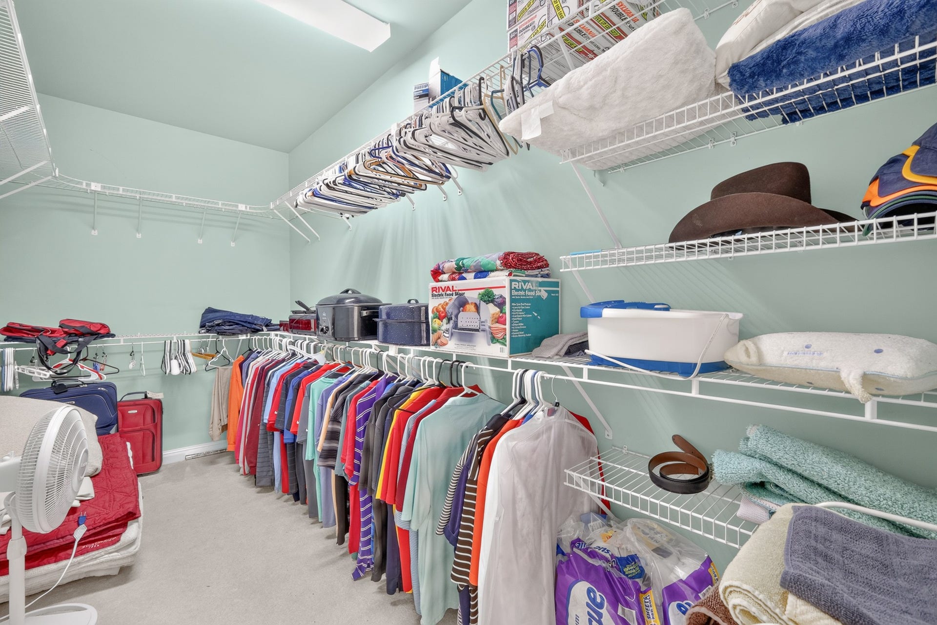1040 Shoreham St, Murfreesboro, TN 37130 1040 Shoreham St, Murfreesboro, TN 37130