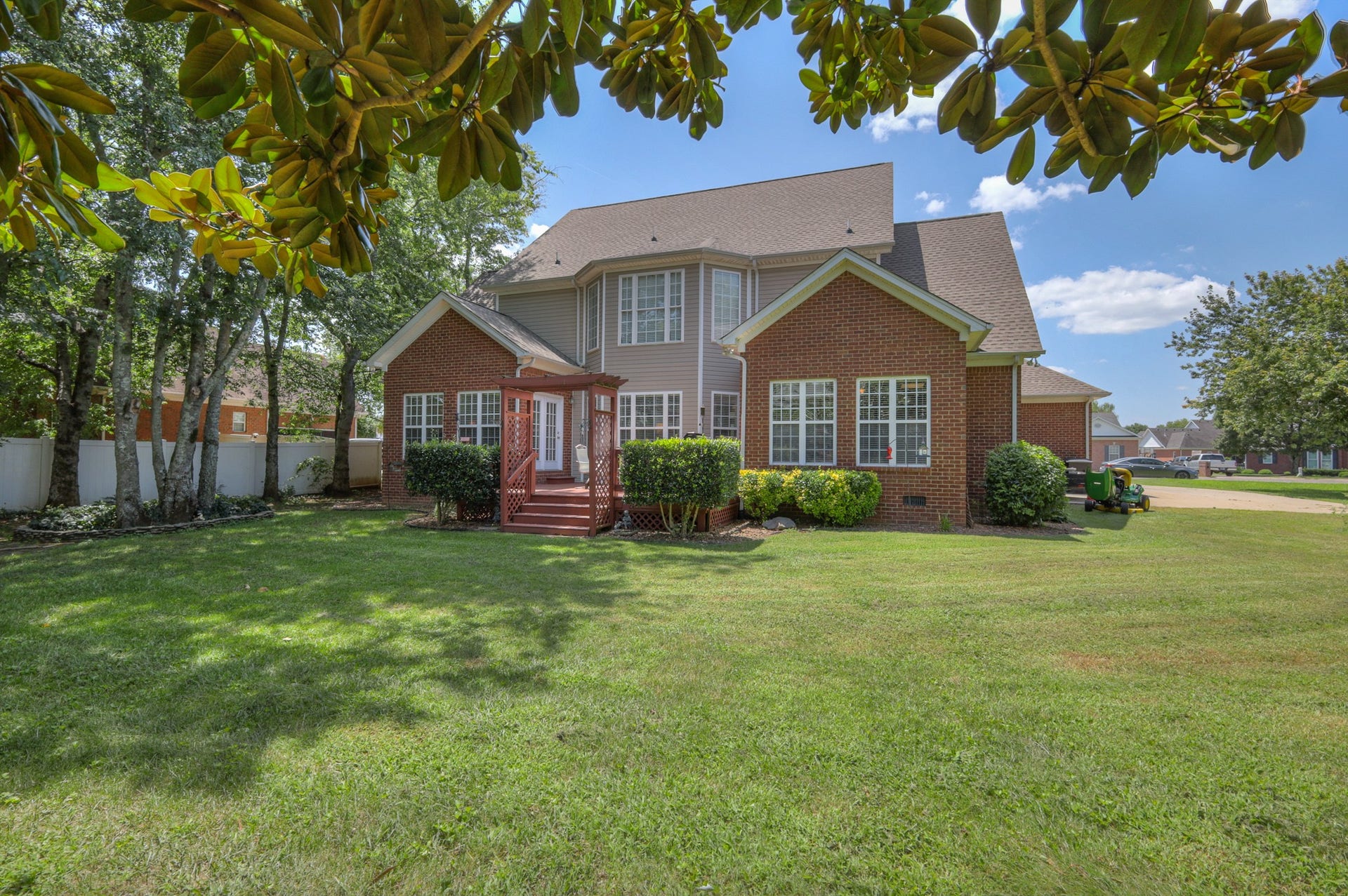 1040 Shoreham St, Murfreesboro, TN 37130 1040 Shoreham St, Murfreesboro, TN 37130