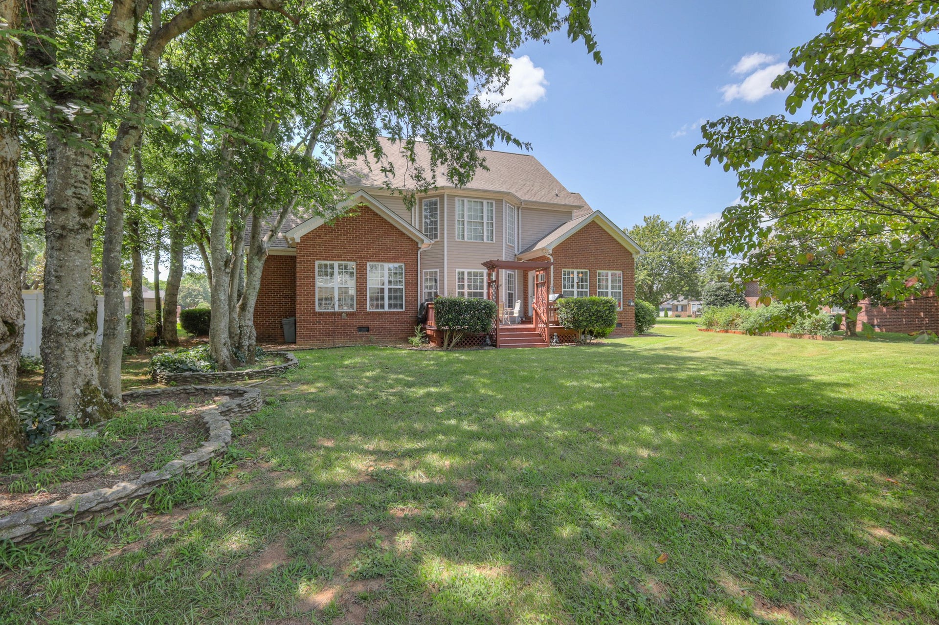 1040 Shoreham St, Murfreesboro, TN 37130 1040 Shoreham St, Murfreesboro, TN 37130
