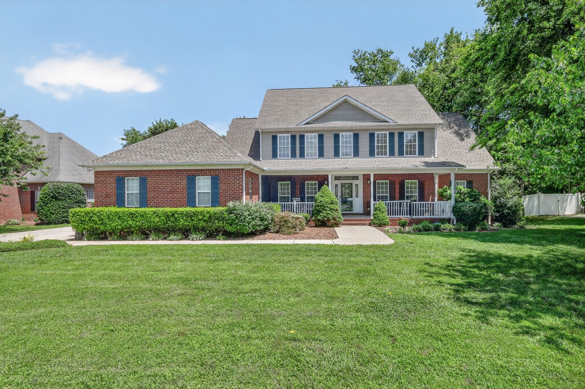 1040 Shoreham St, Murfreesboro, TN 37130 1040 Shoreham St, Murfreesboro, TN 37130