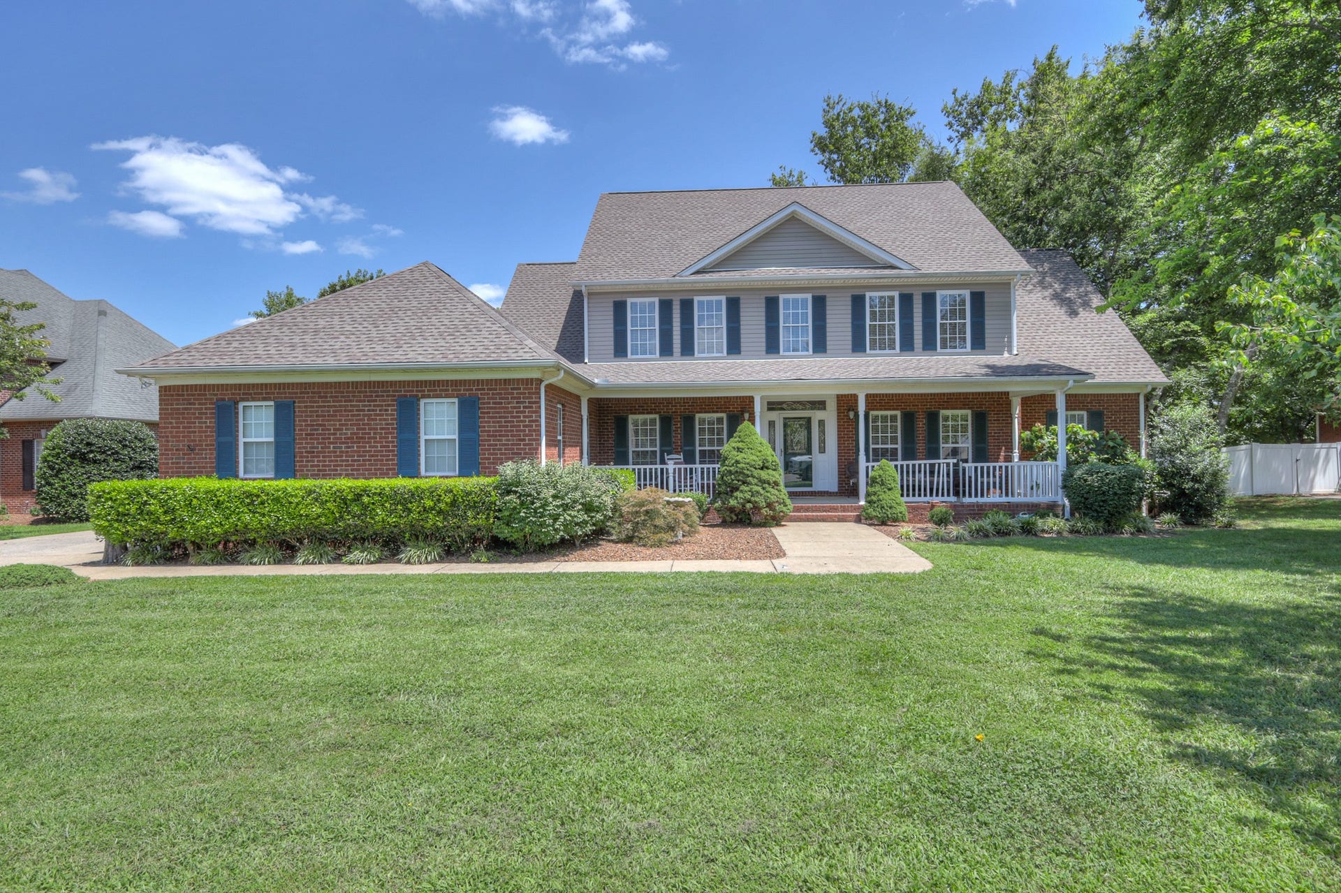 1040 Shoreham St, Murfreesboro, TN 37130 1040 Shoreham St, Murfreesboro, TN 37130